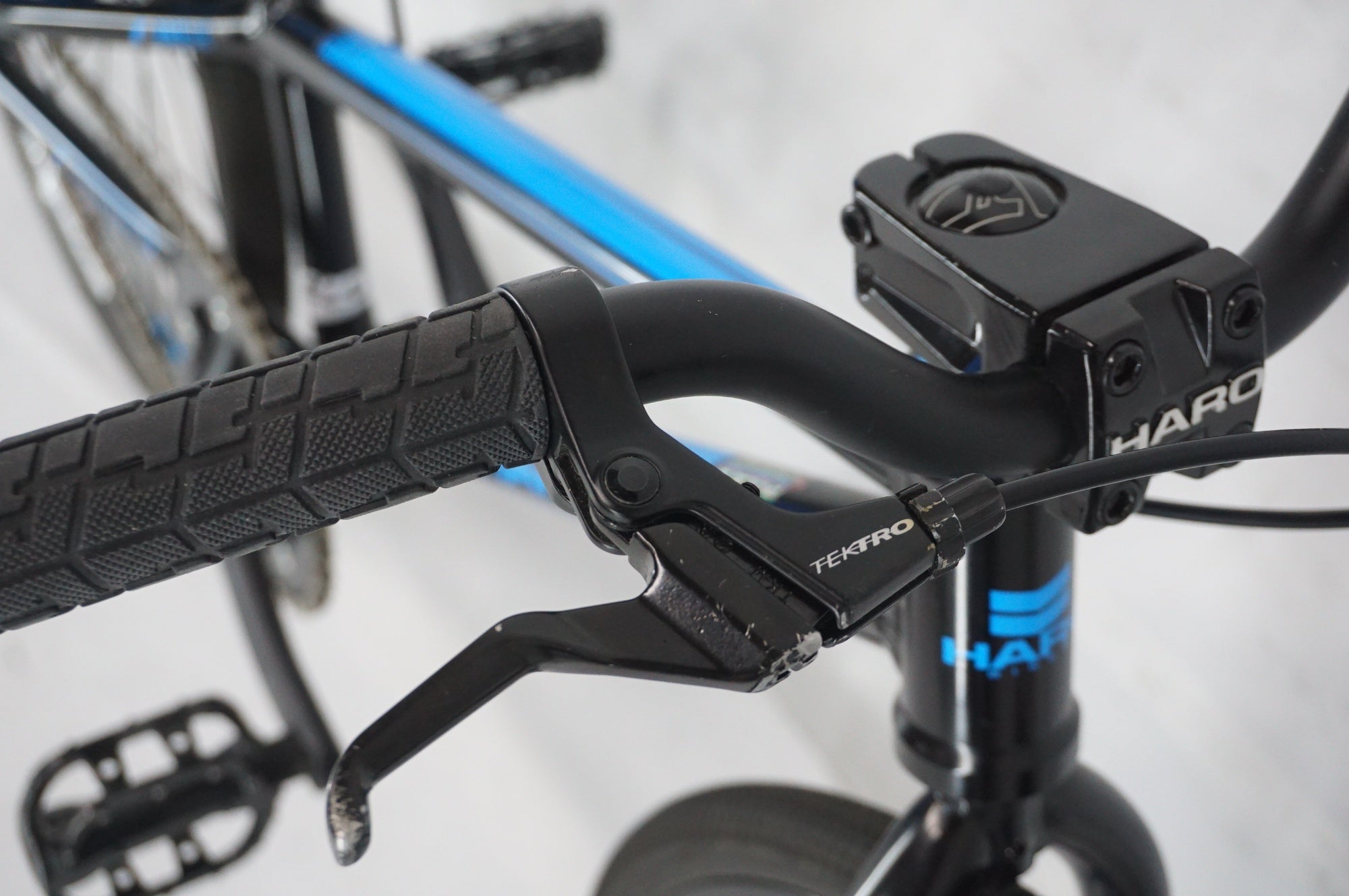 HARO 「ハロー」 RACELITE 2015年モデル 20インチ BMX / 阪急塚口店