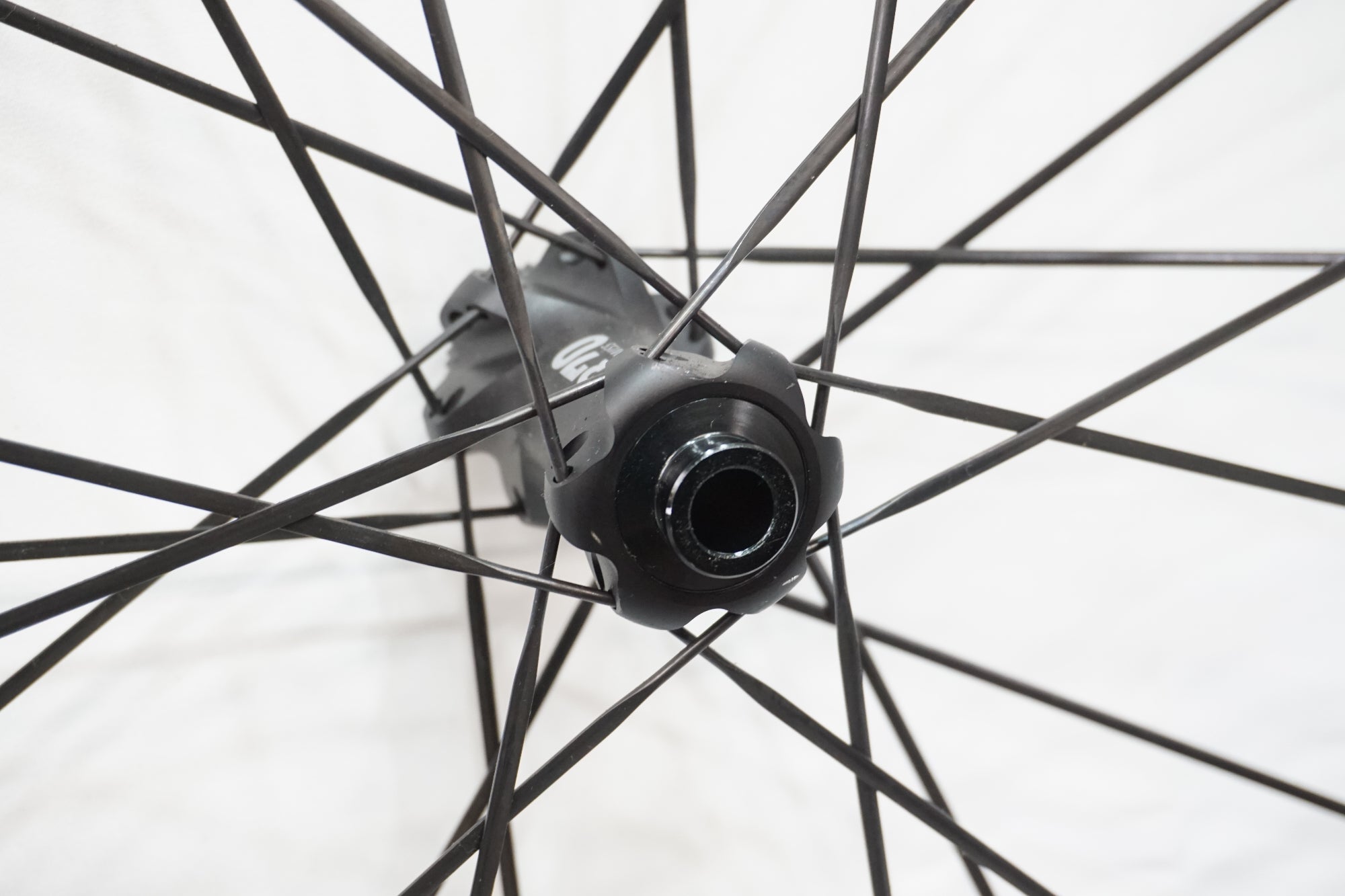 DT SWISS 「ディーティースイス」 P1800 SPLINE 23 DISC シマノ11速