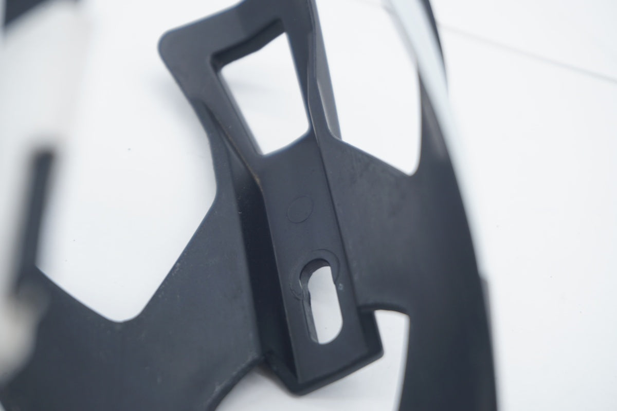 ELITE 「エリート」 CUSTOM RACE PLUS ボトルケージ / 滋賀大津店