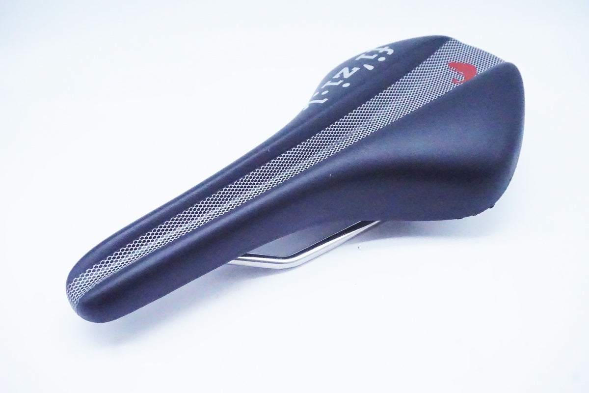 FIZIK「フィジーク」 ANTARES VERSUS X サドル/ 京都西院店