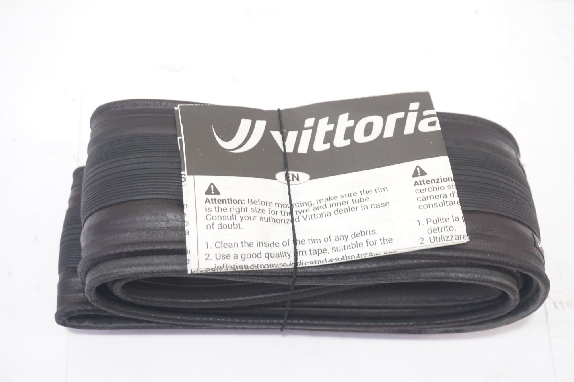 VITTORIA 「ヴィットリア」 CORSA GRAPHENE 2.0 700-25C TLR タイヤ