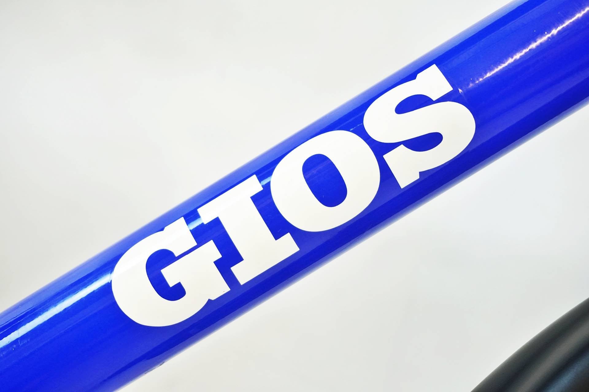 GIOS 「ジオス」 GENOVA18 2022年モデル 18インチ キッズバイク / 有明ガーデン店