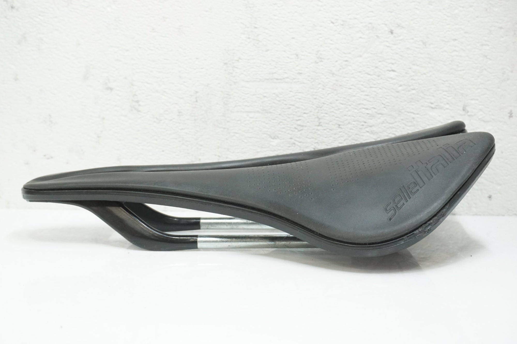 BIANCHI 「ビアンキ」 MODEL X サドル / 大宮店