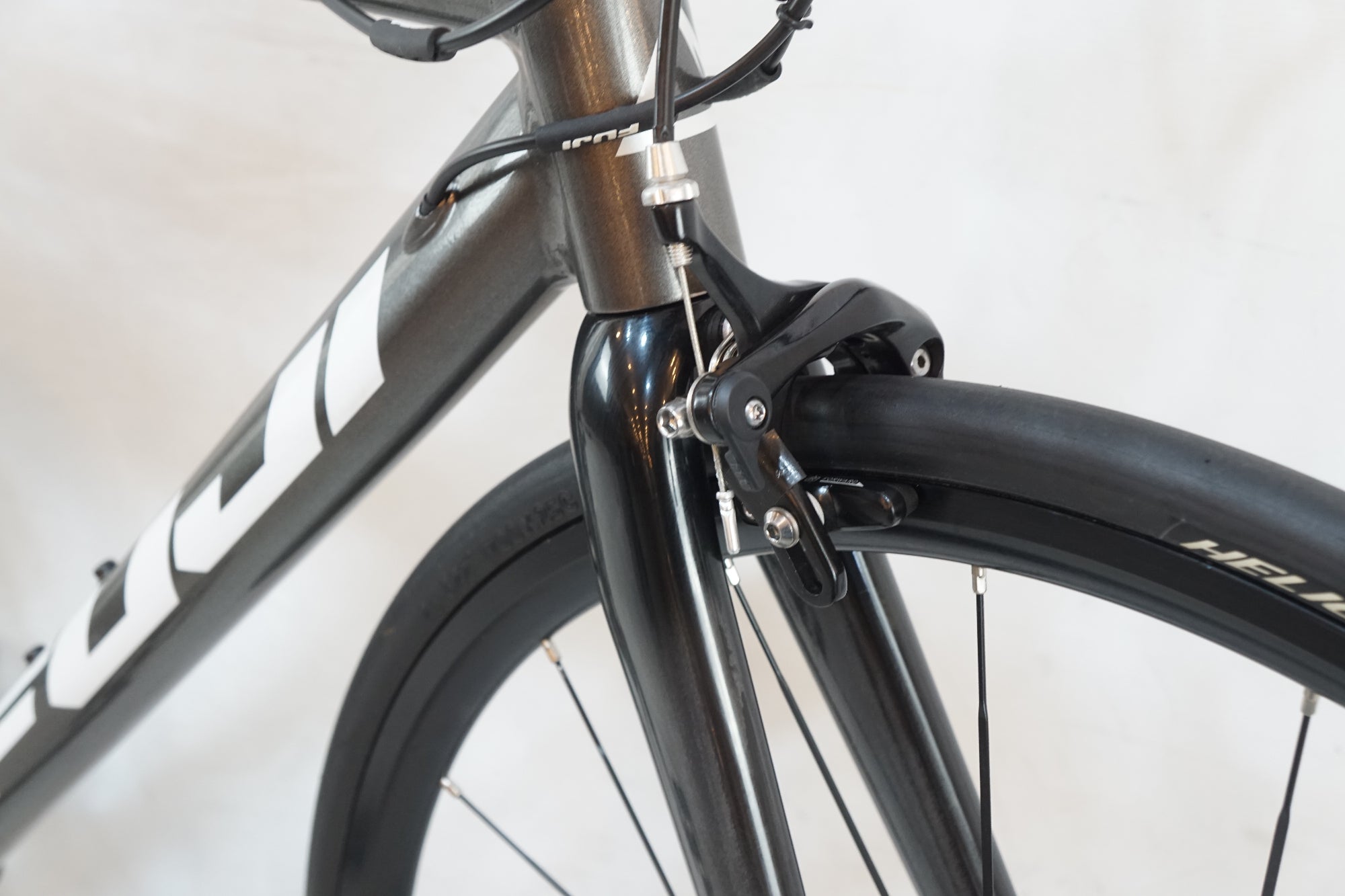 FUJI 「フジ」 ROUBAIX AURA 2019年モデル クロスバイク / バイチャリ