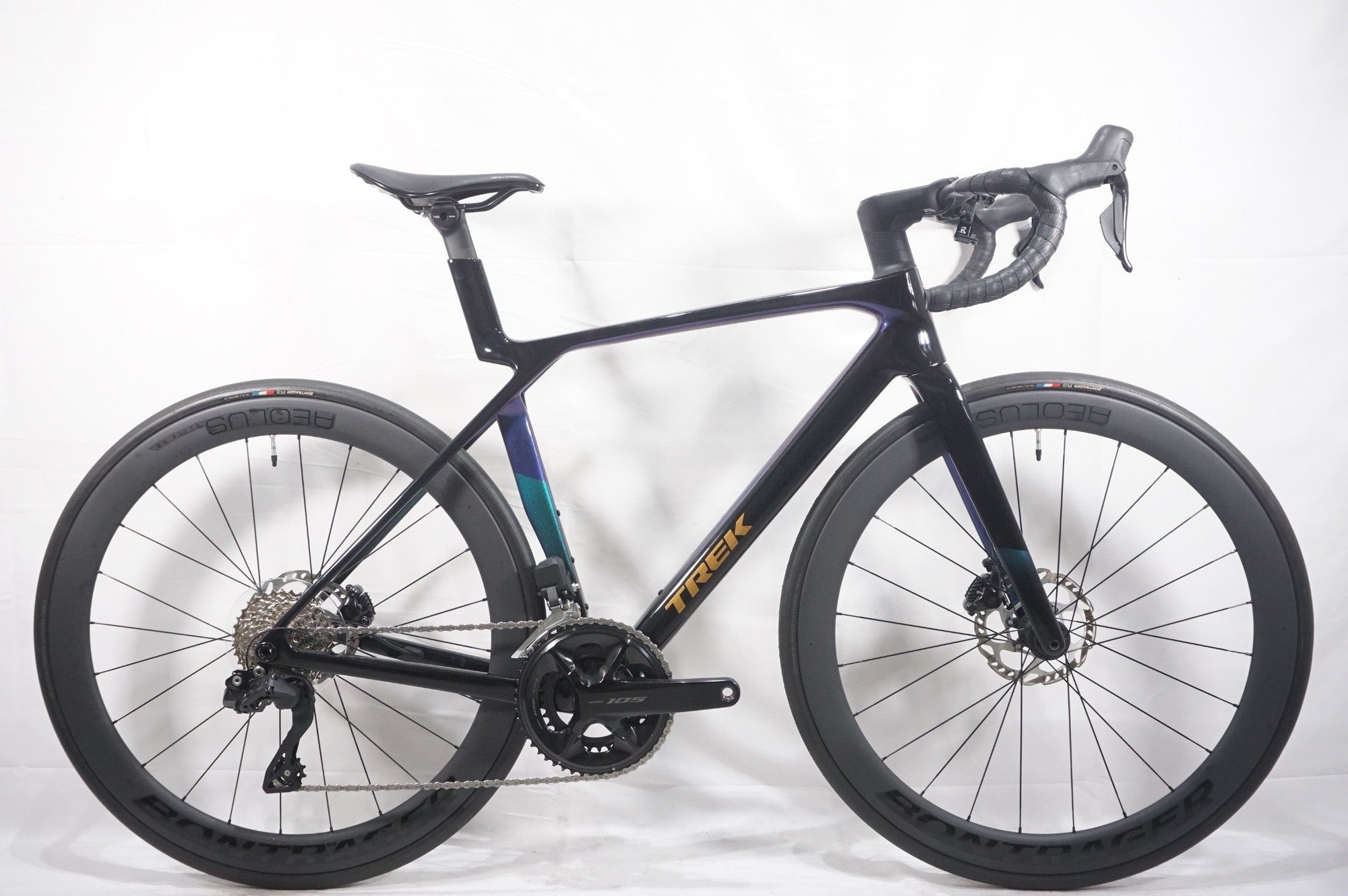 TREK 「トレック」 MADONE SL 7 GEN 8 カスタム 2025年モデル ロードバイク / AKIBA店