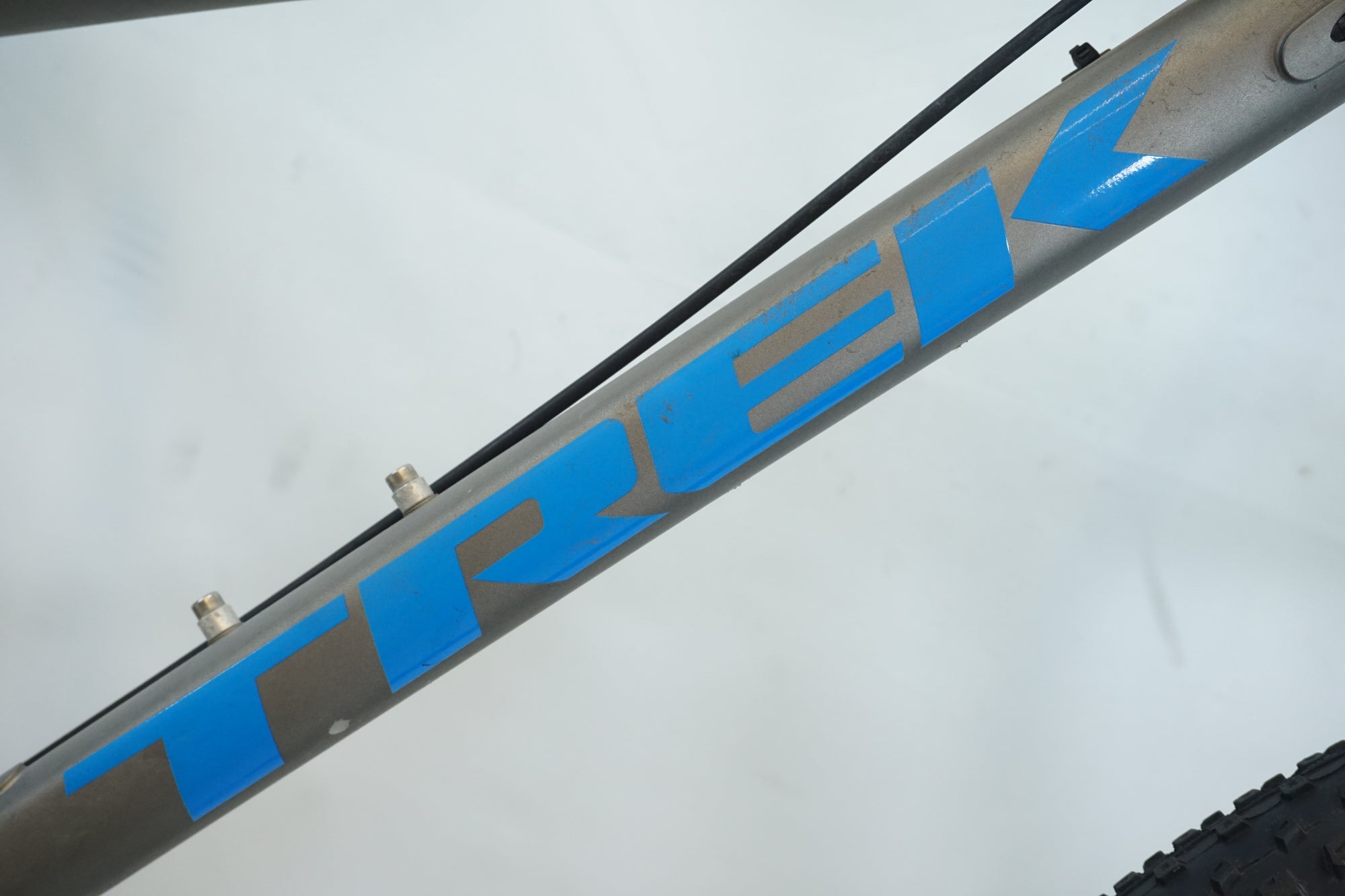 TREKトレック　X-CALIBER7 2018年モデル マウンテンバイク トレック 2018年 X-Caliber7（エクスキャリバー7）トレイル