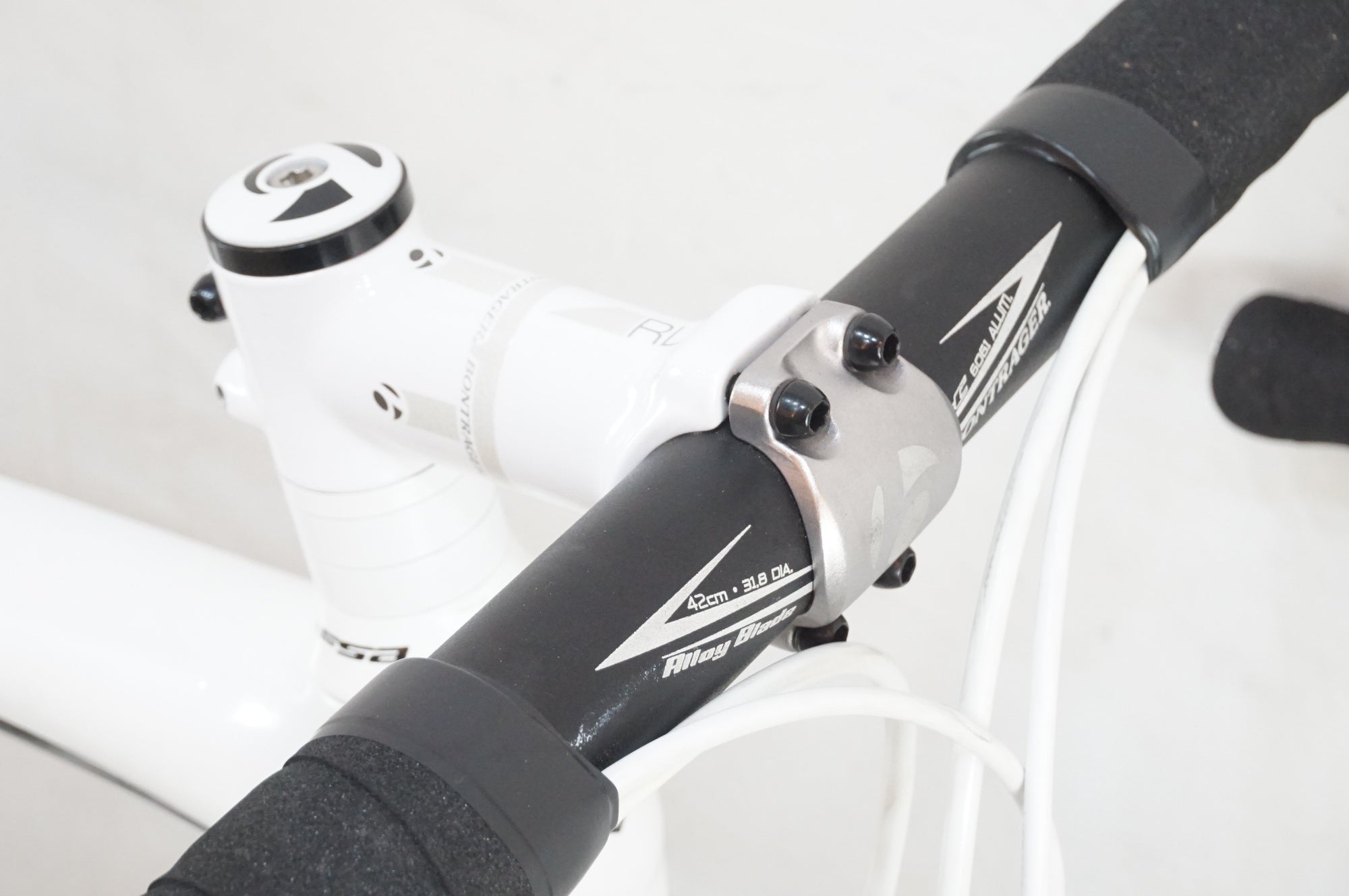 TREK 「トレック」 MADONE2.1 2014年モデル ロードバイク / 浦和ベース