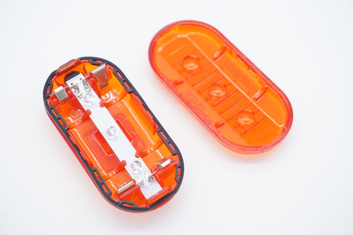 CAT EYE 「キャットアイ」 AUTO OMNI 3 TL-AU135 リアライト / 滋賀大津店