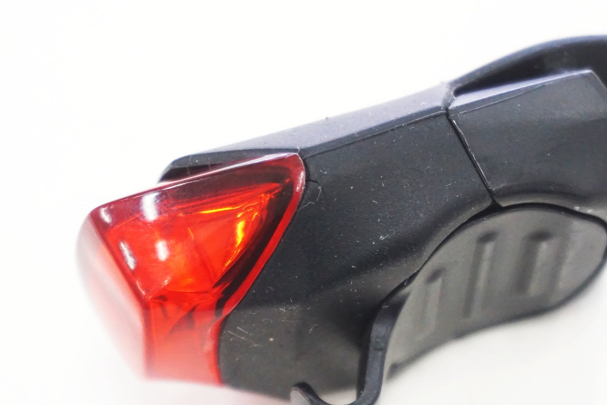 GUEE 「グイー」 リアライト / 大阪美原北インター店