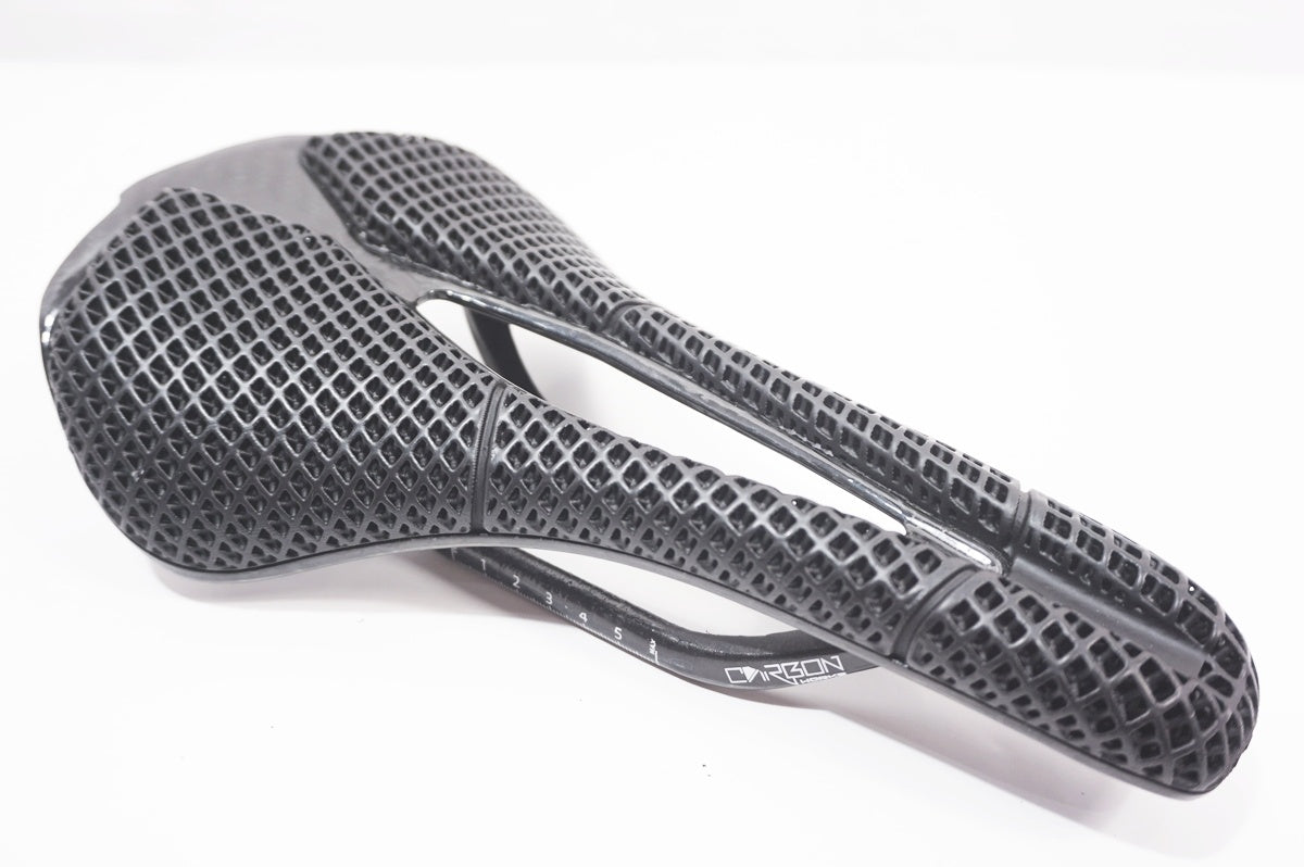 RYET 「リーエト」 3Dプリントカーボンファイバー サドル / バイチャリ世田谷店