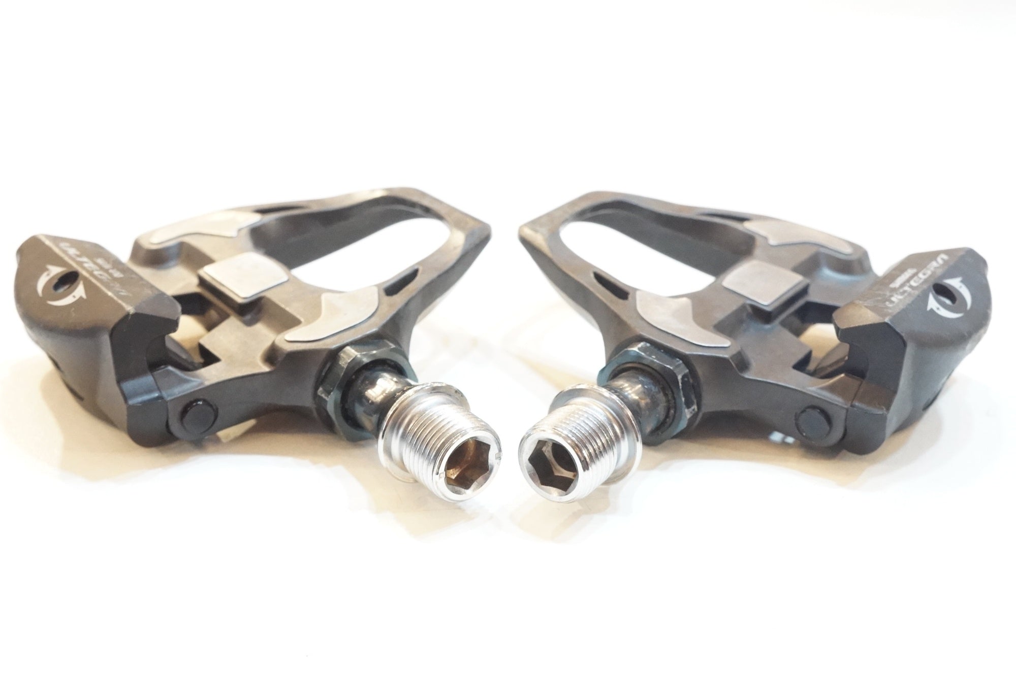SHIMANO 「シマノ」 ULTEGRA PD-R8000 ペダル / 浦和ベース ｜ バイチャリ