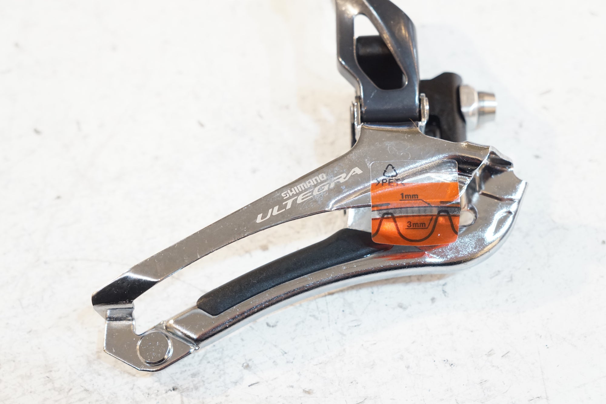 SHIMANO 「シマノ」 ULTEGRA FD-6800 フロントディレイラー