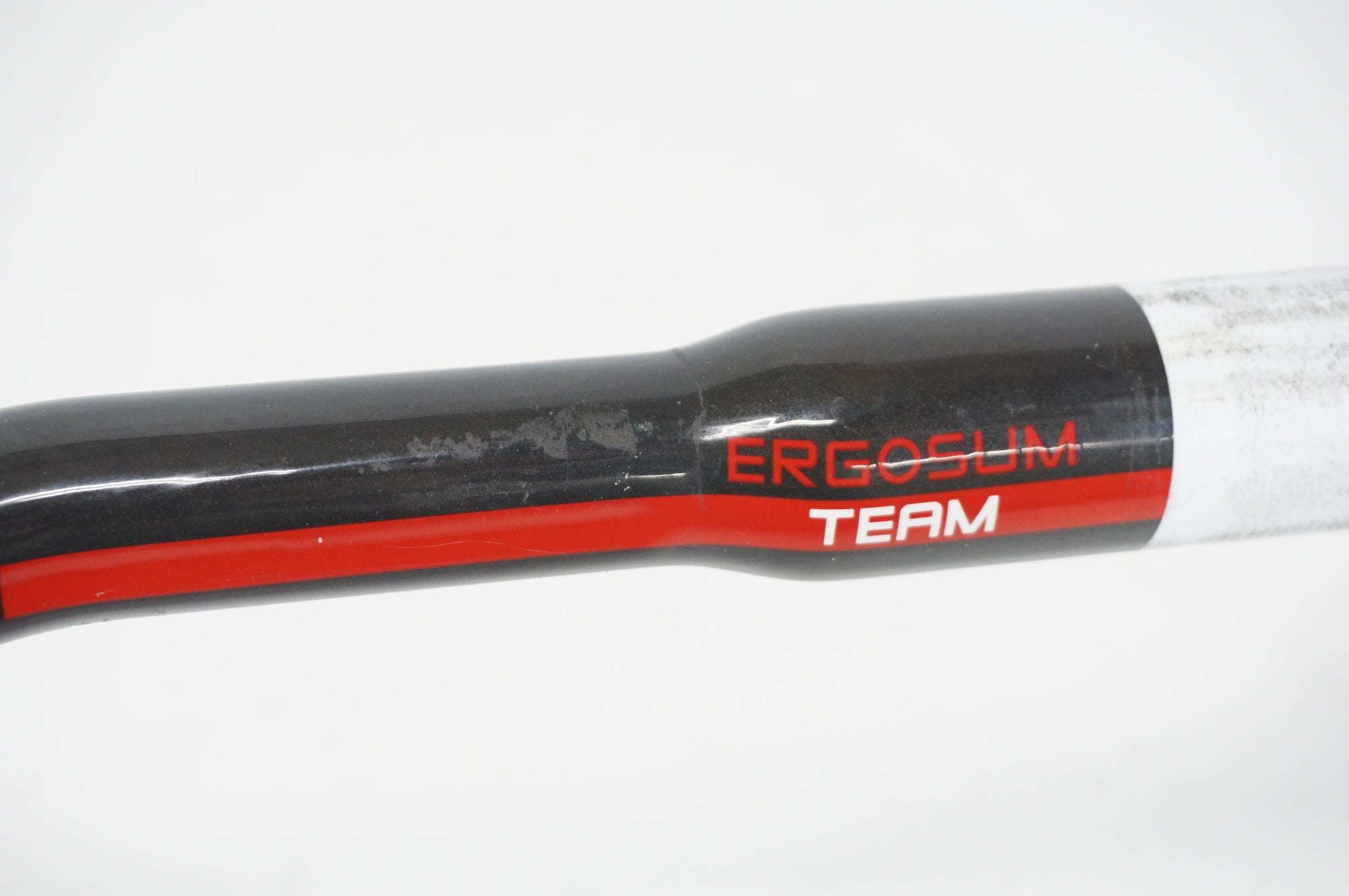 3T 「スリーティー」 ERGOSUM TEAM φ31.8 400mm ハンドル / 阪急塚口店