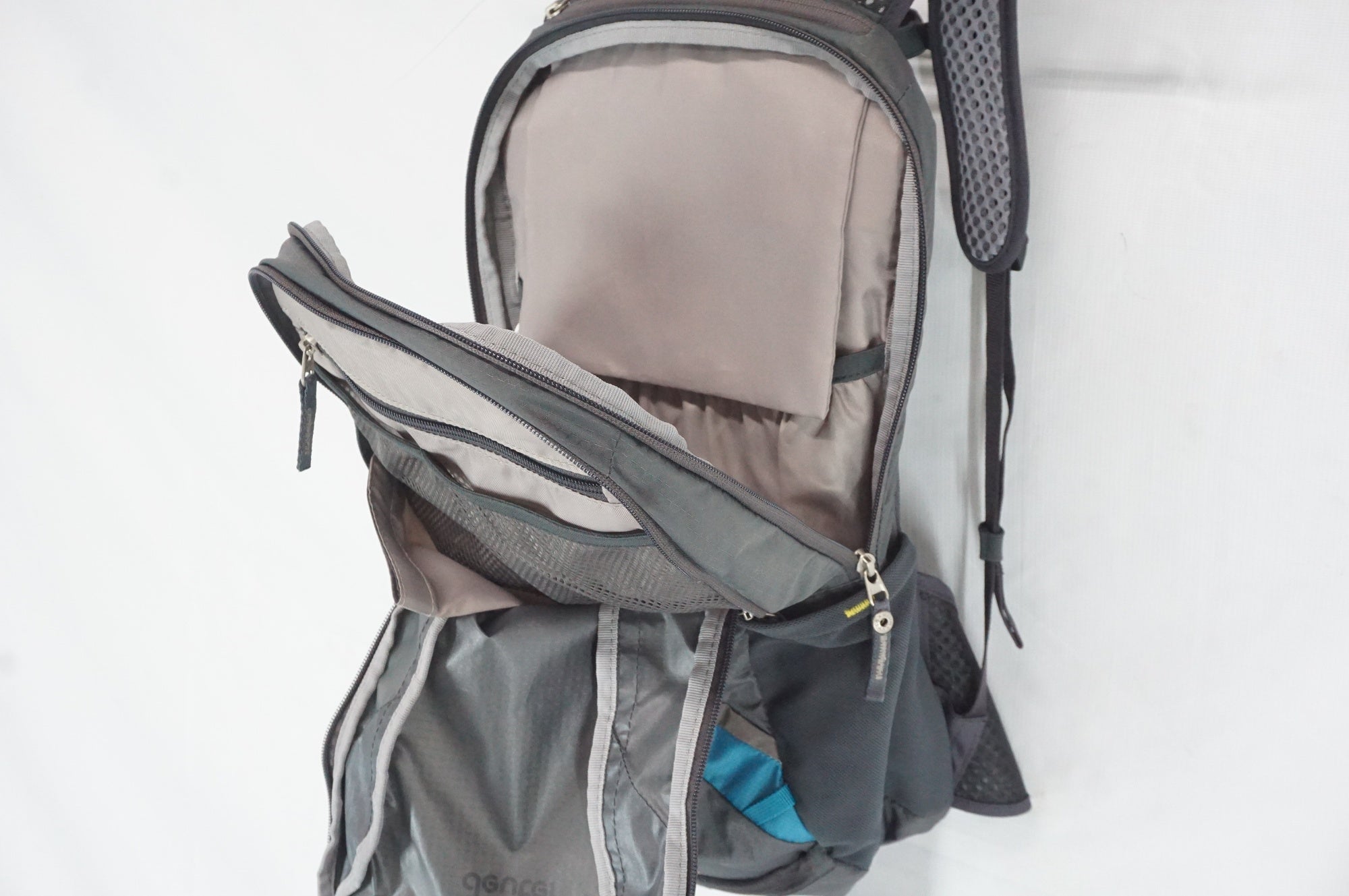 DEUTER 「ドイター」 RACE AIR 10 バックパック / 阪急塚口店