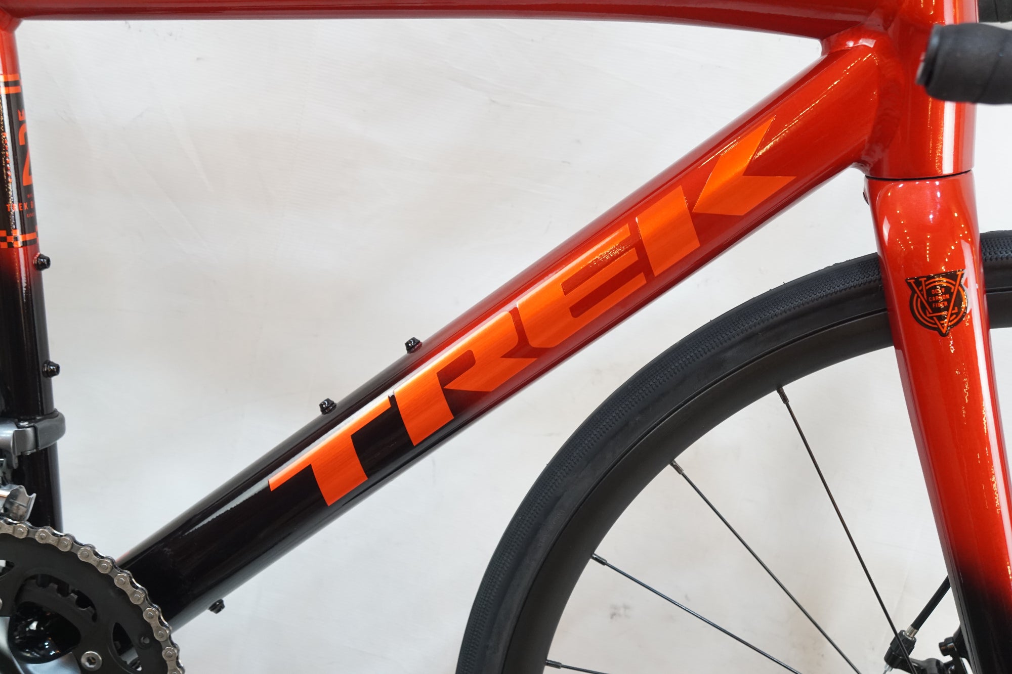 TREK 「トレック」 DOMANE AL 2 GEN 4 2025年モデル ロードバイク