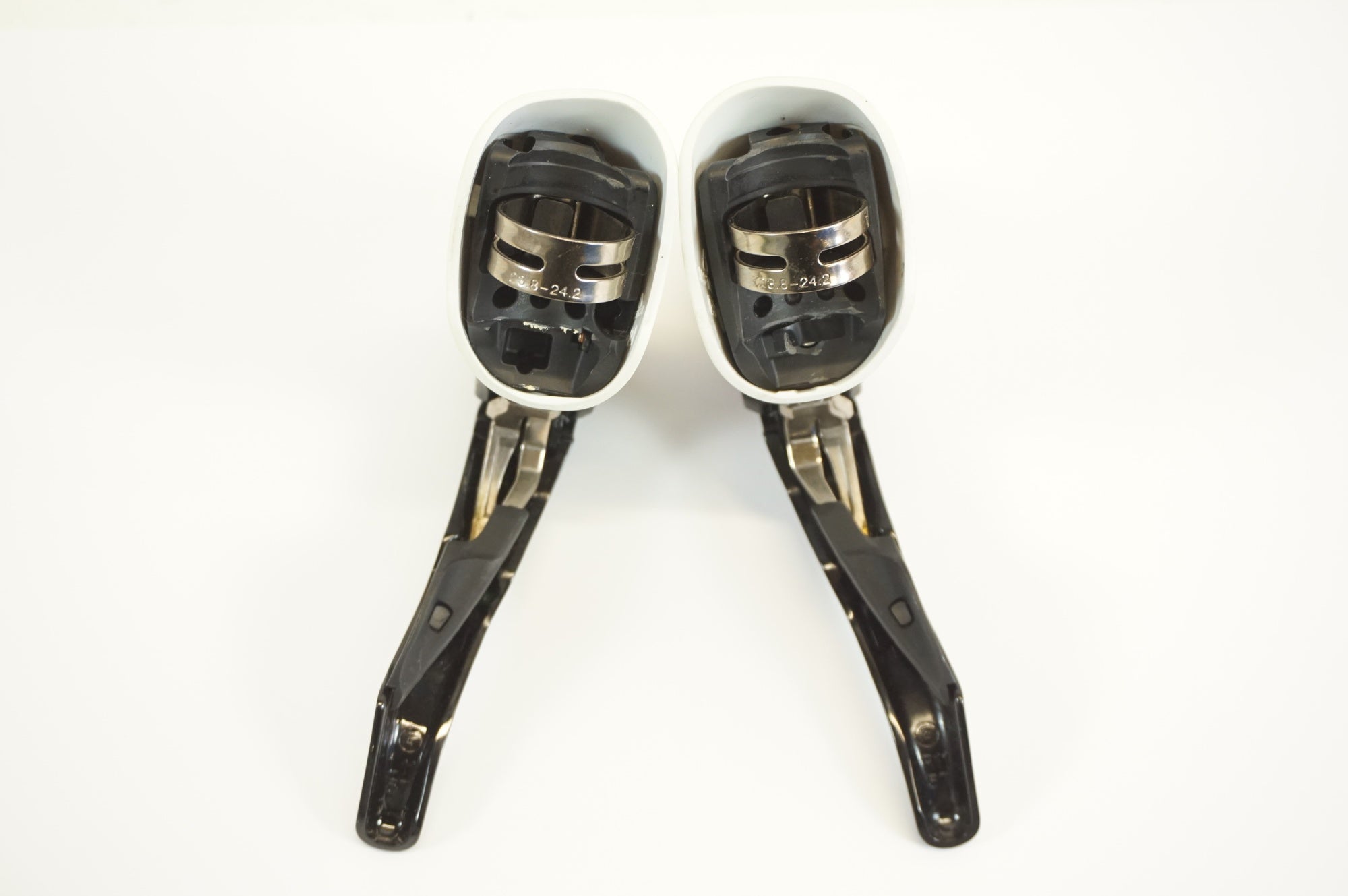 デュアルコントロールレバー ST-5700 105 2x10s シマノ Shimano 105 ST-5700 2x10s Dual Control Levers L+R STI