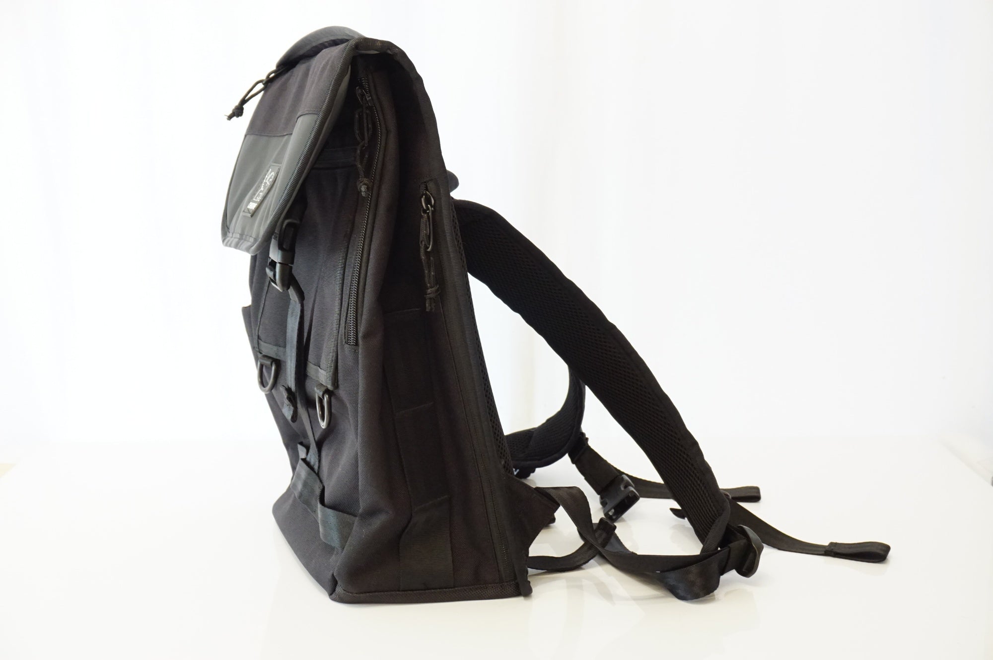 CHROME 「クローム」 VERSATILE BACKPACK フロントバッグ / 浜松店