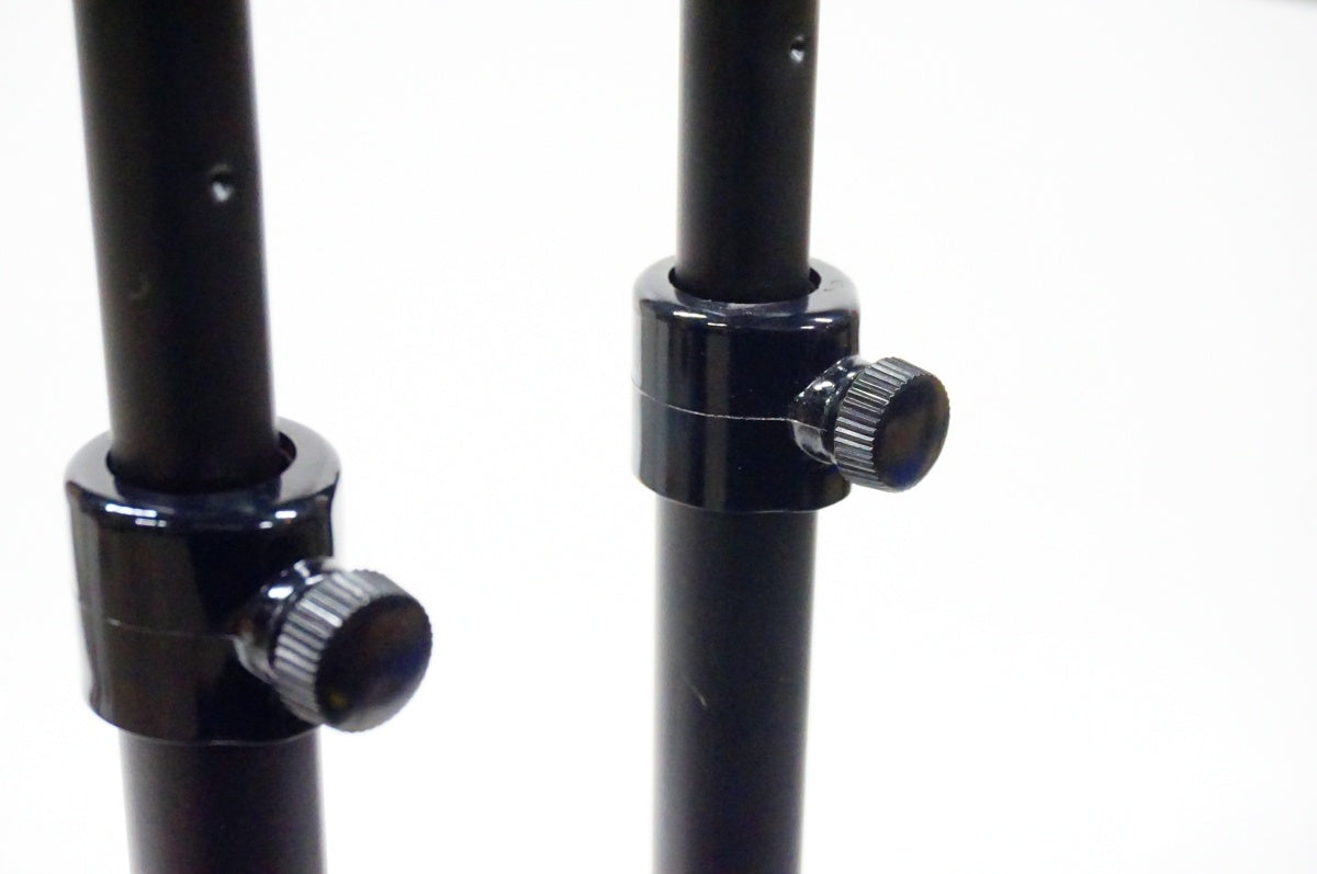 IWA 「イワ」 A01V ディスプレイスタンド / 名古屋大須店