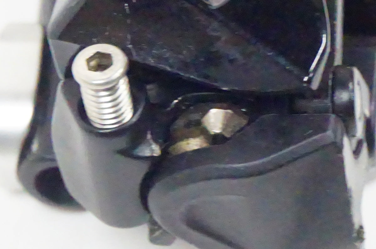 SHIMANO 「シマノ」 105 FD-R7000 フロントディレイラー  / 名古屋大須店