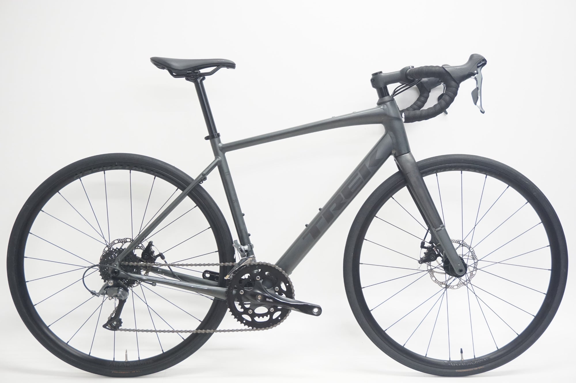 TREK 「トレック」 DOMANE AL 2 GEN 4 2025年モデル ロードバイク / 福岡店
