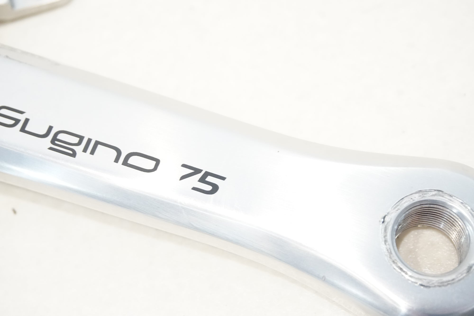 SUGINO 75 ロードクランクアーム Amazon.com : SUGINO SG75 144 (AA) (NJS) 165mm Silver Crankset