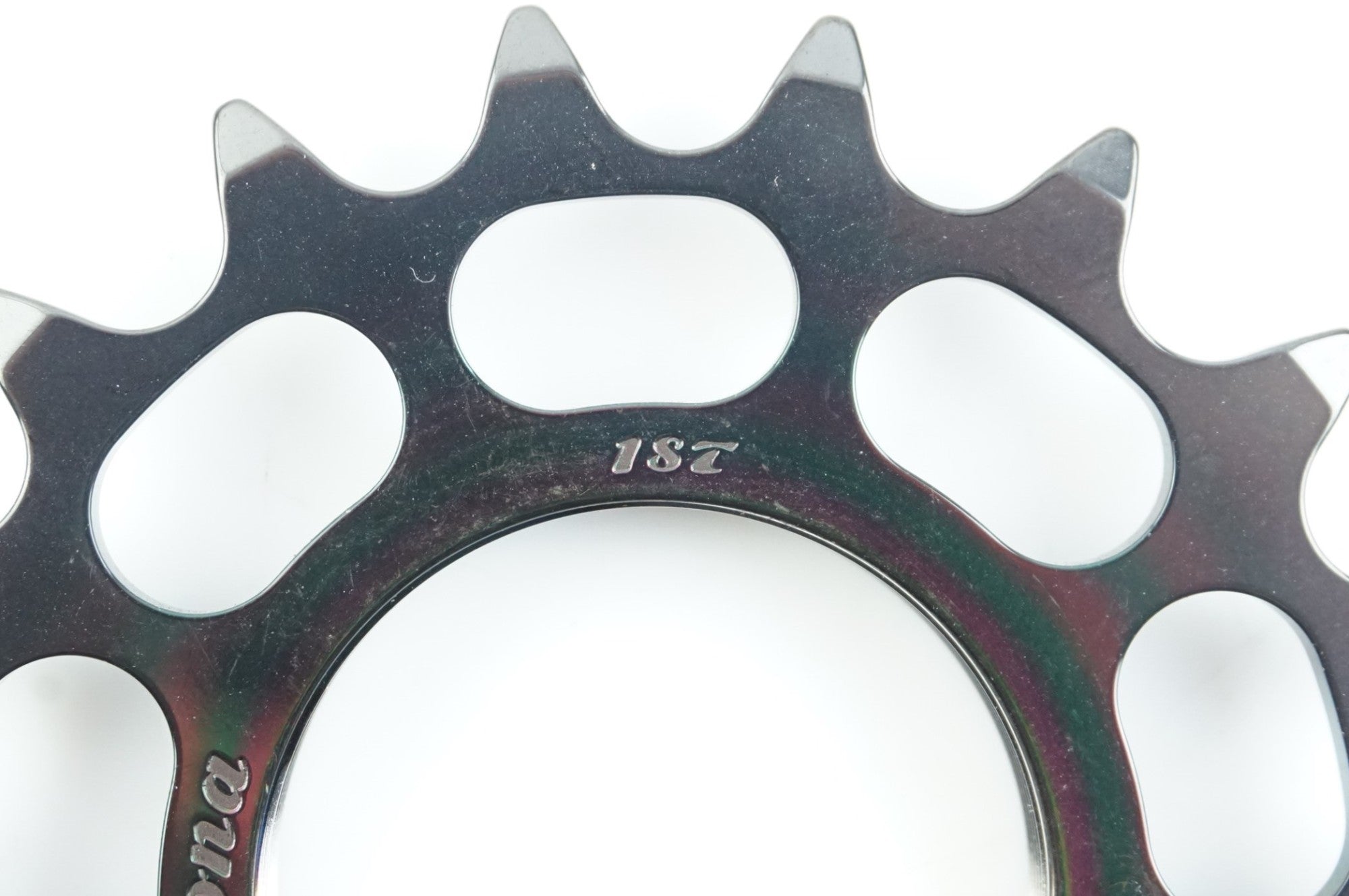 NOVACORONA 「ノバコローナ」 64チタン 18T コグ / 中目黒店