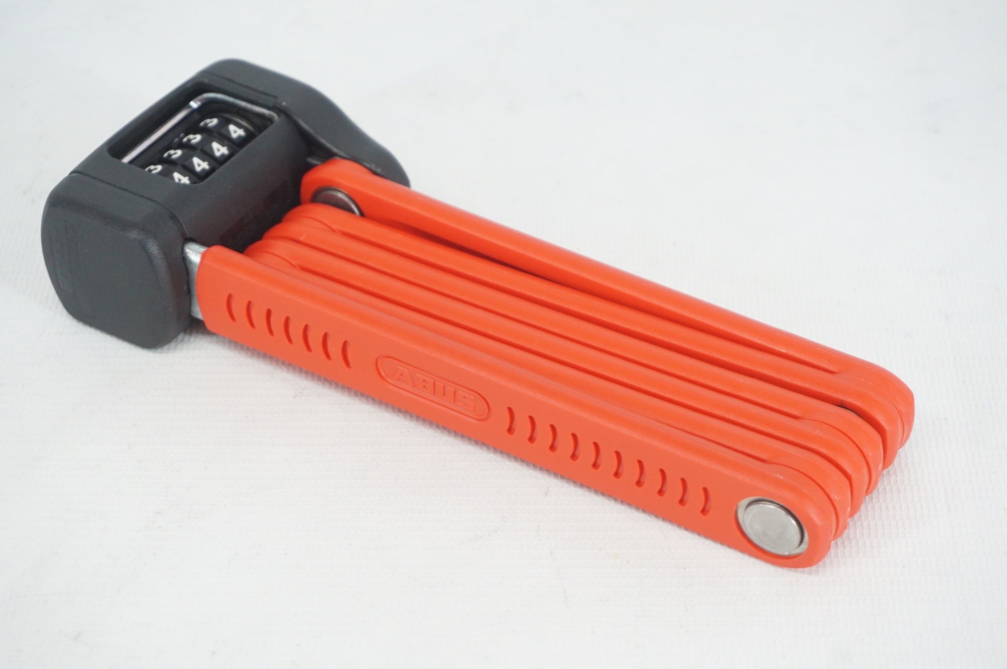 ABUS 「アバス」 BORDO LITE 6055C ロック / 阪急塚口店