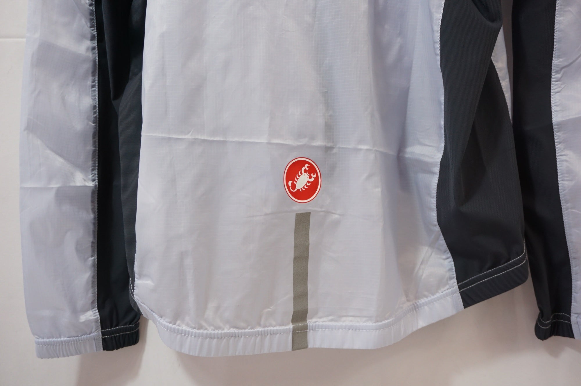 CASTELLI 「カステリ」 SQUADRA STRETCH JACKET XLサイズ ウインドブレーカー / 世田谷店