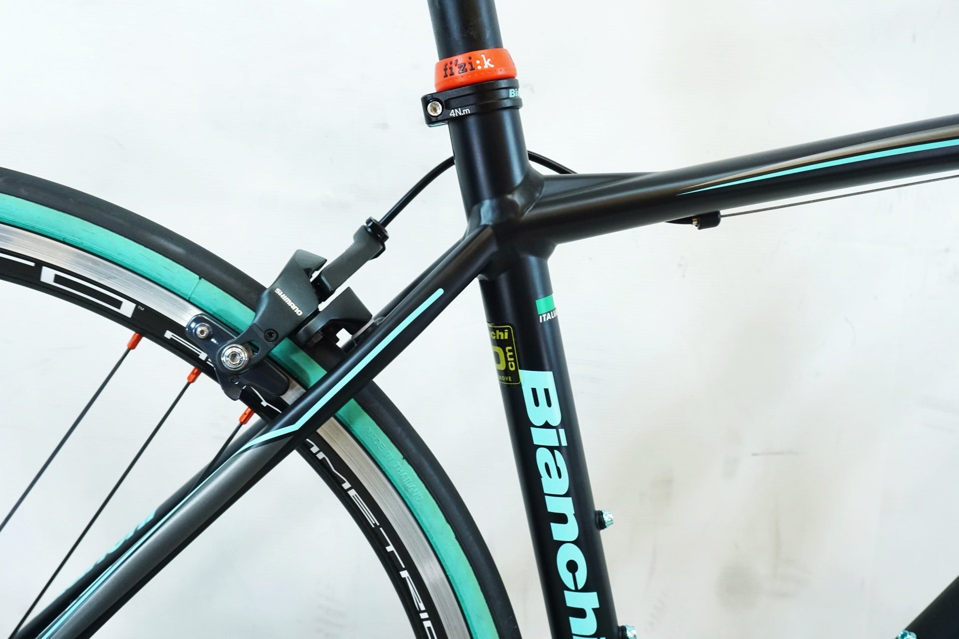 [美品]Bianchi Vianirone7 Sora 2017 BIANCHI 「ビアンキ」 VIA NIRONE7 PRO SORA 2017年モデル ロード