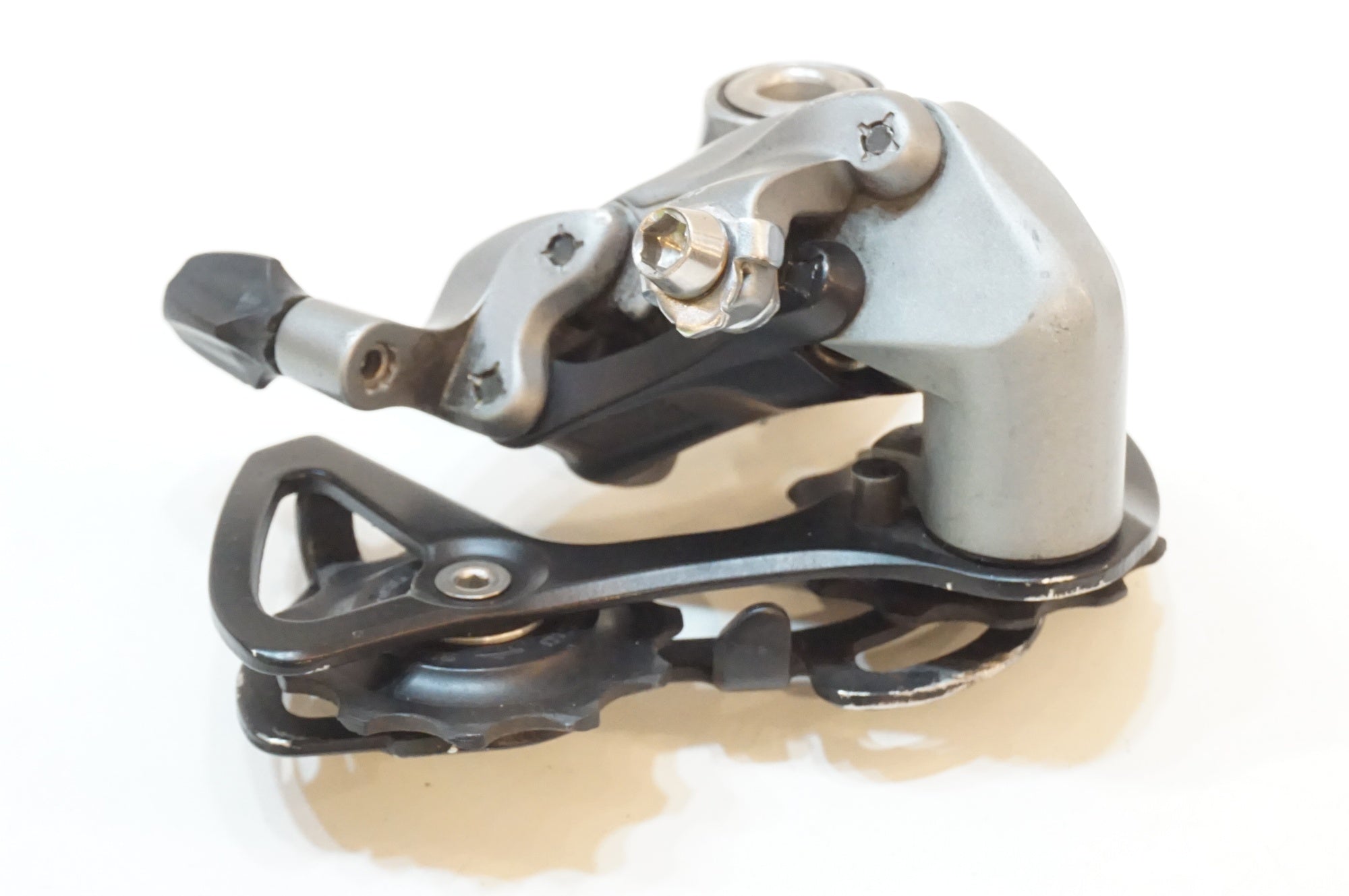 SHIMANO 「シマノ」 ULTEGRA RD-6700 リアディレイラー / 浦和ベース