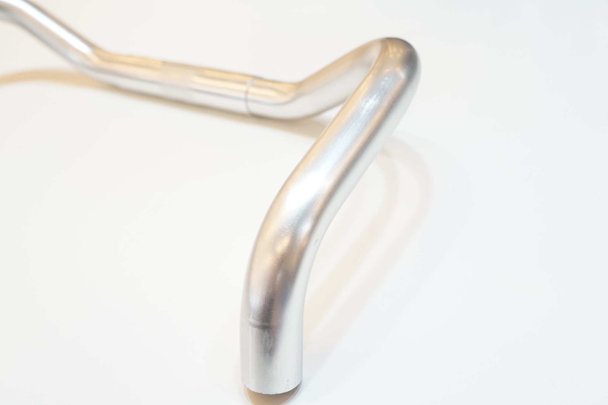 NITTO 「ニットー」 RB021 φ26.0 380mm ブルホーン ハンドル / バイチャリ浦和ベース