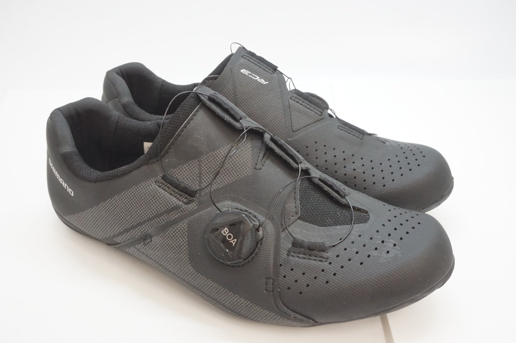 SHIMANO 「シマノ」 RC3 42(26.5cm)サイズ シューズ / 福岡店