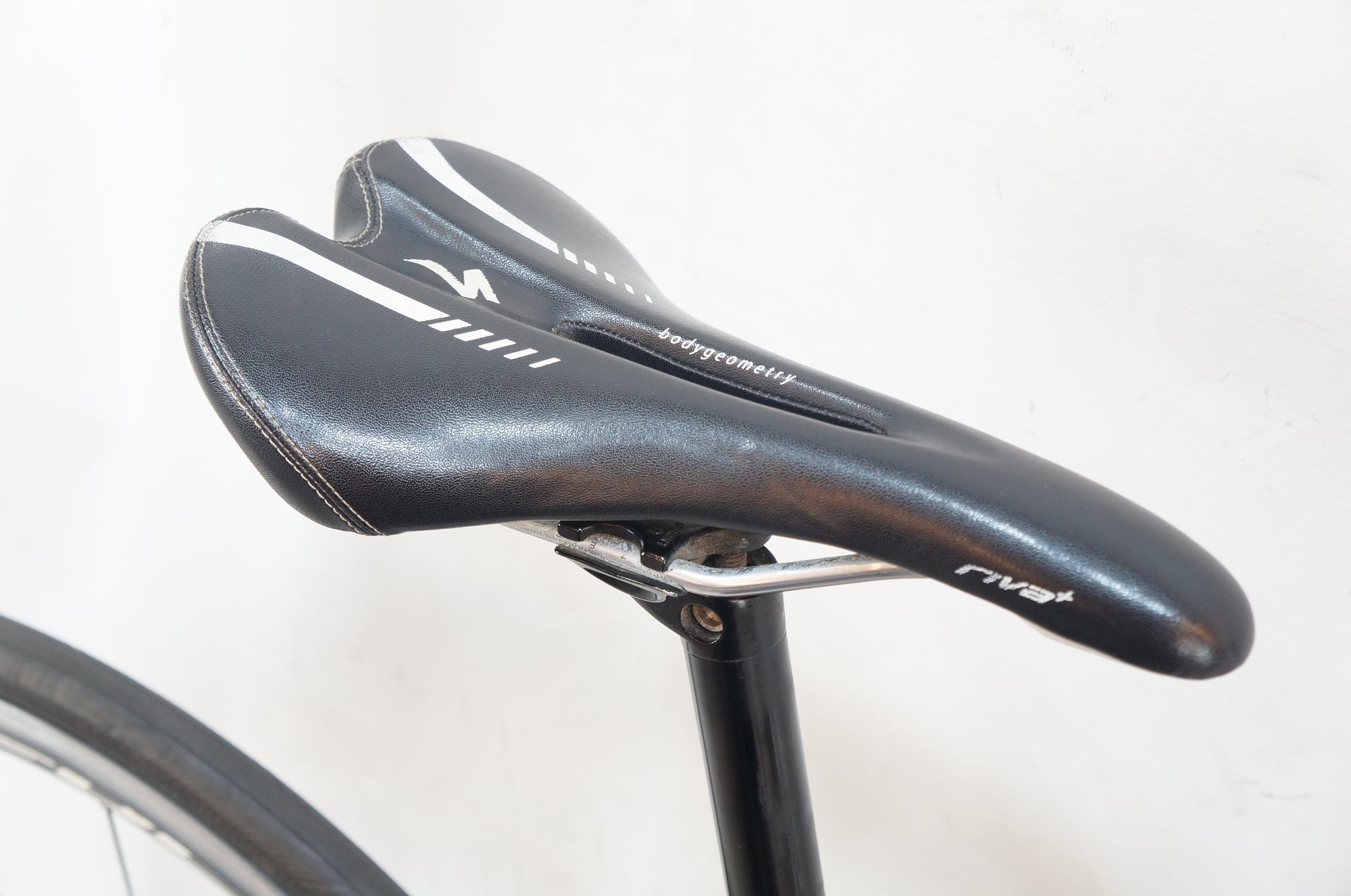 SPECIALIZED 「スペシャライズド」 SECTEUR SPORT 2013年モデル ロード