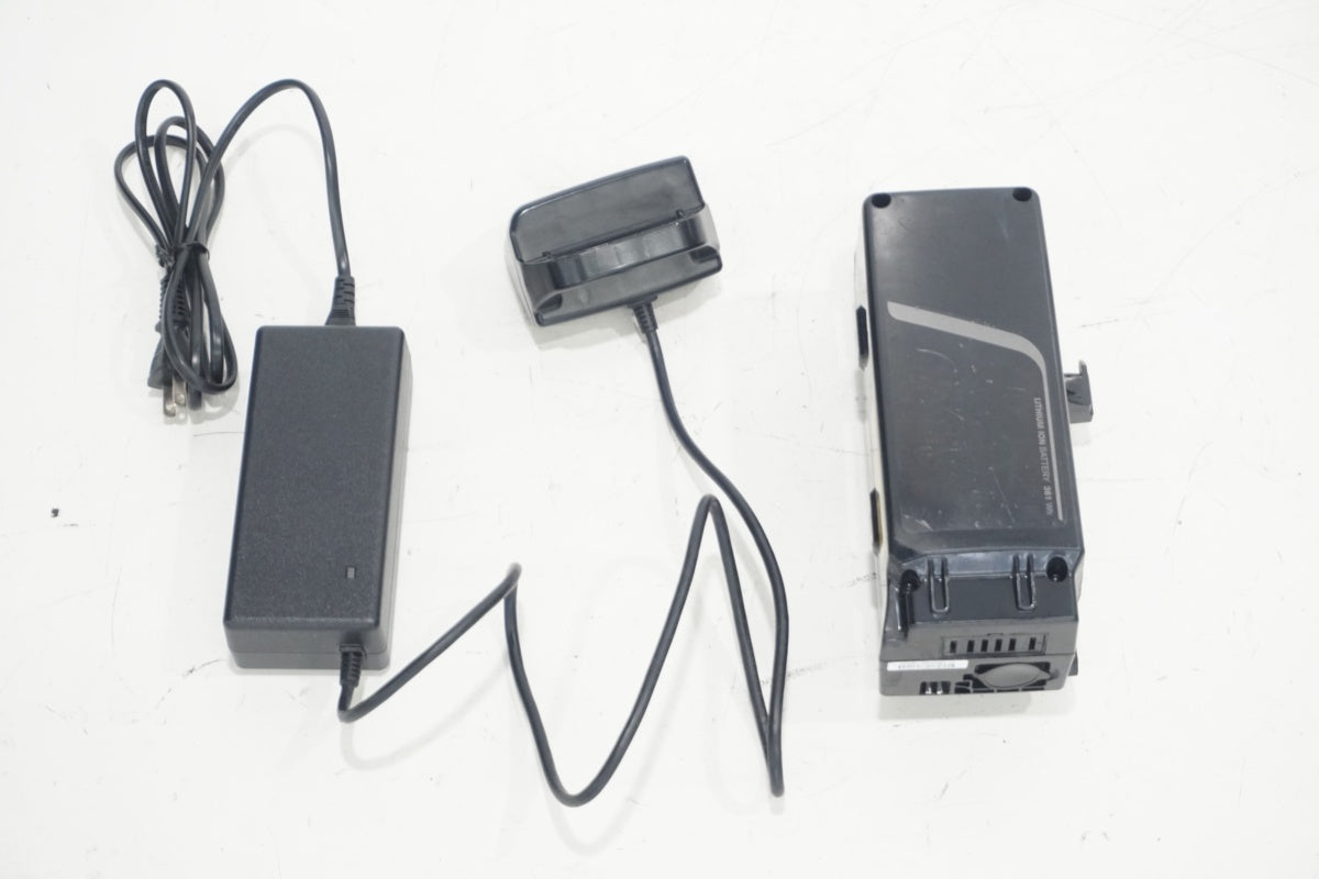 サイクルベースあさひ電動自転車バッテリー充電器 CBA 「サイクルベースアサヒ」 ENERSYS U アシストバッテリー充電器