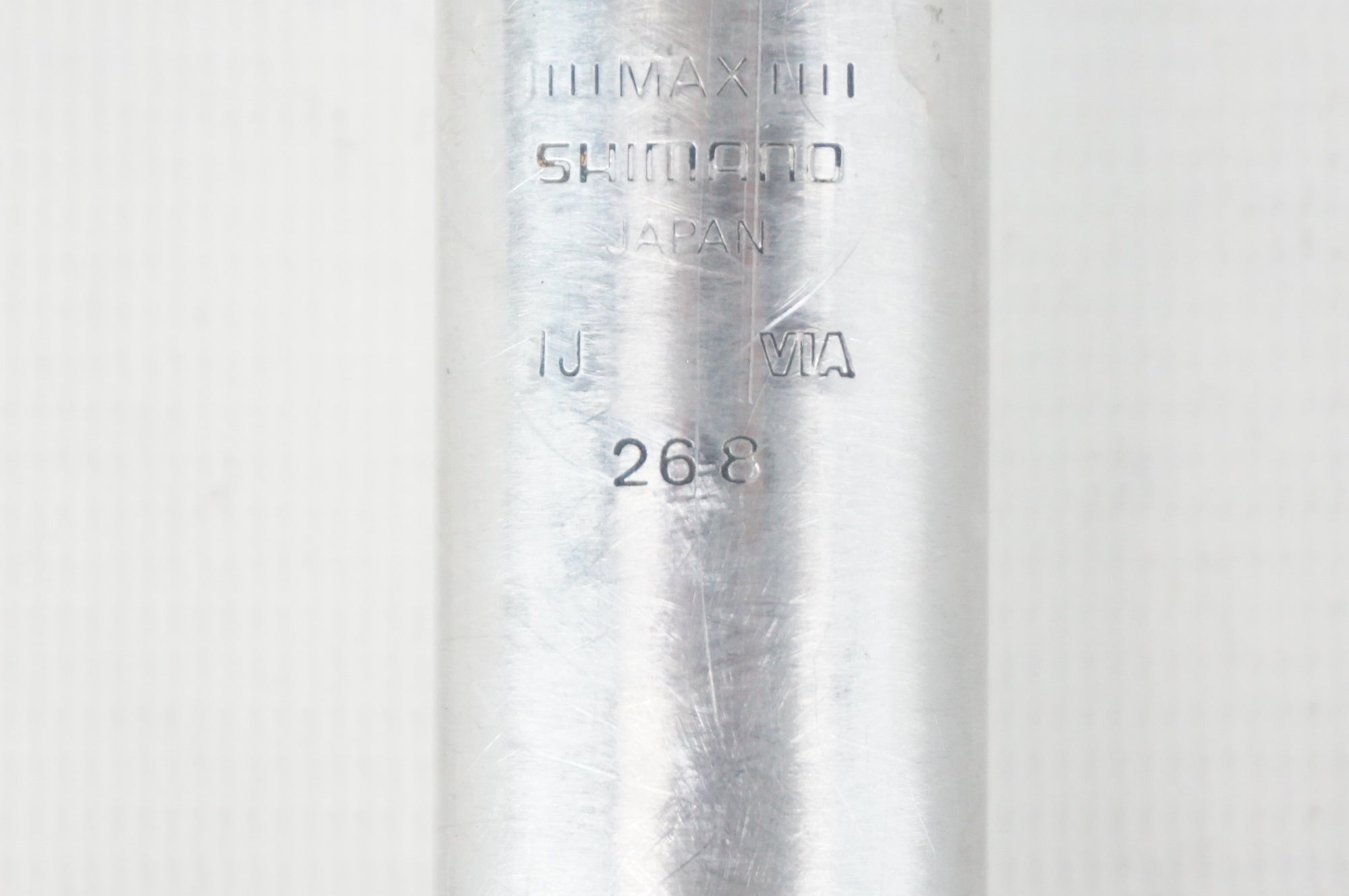 SHIMANO 「シマノ」 600AX ULTEGRA Φ26.8 210mm シートポスト / 阪急塚口店