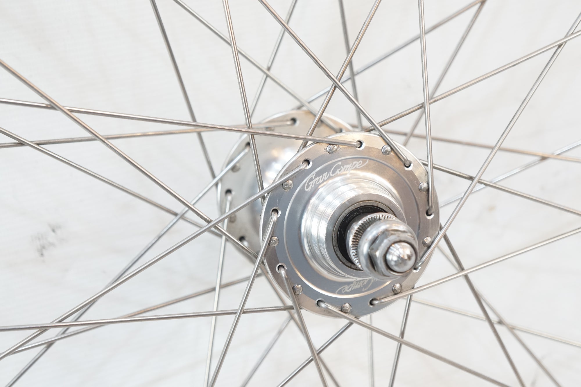 AMBROSIO 「アンブロッシオ」 GRAN COMPE ホイールセット / バイチャリ浦和ベース