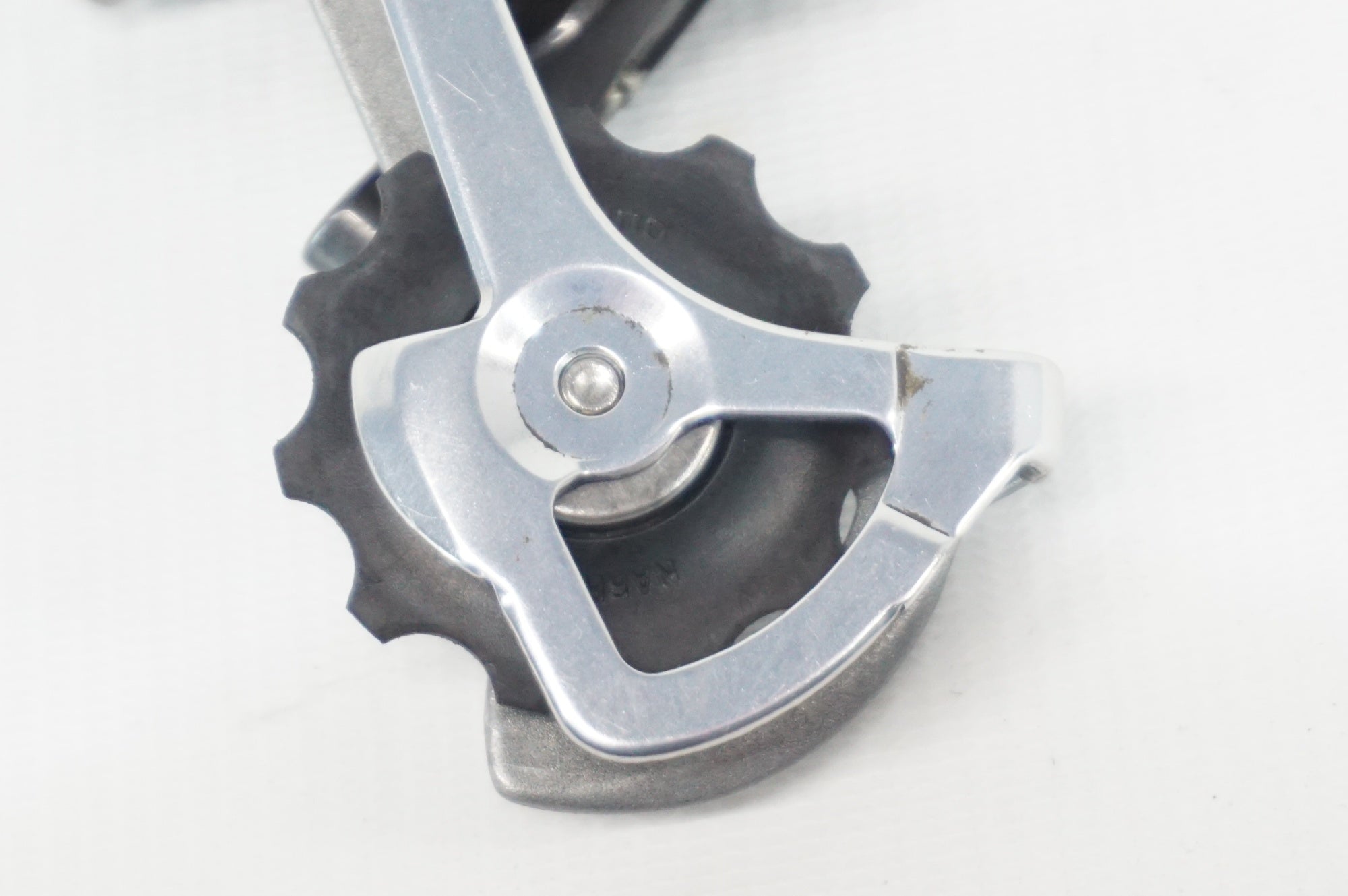 SHIMANO 「シマノ」 105 RD-5600 GS リアディレイラー / 阪急塚口店