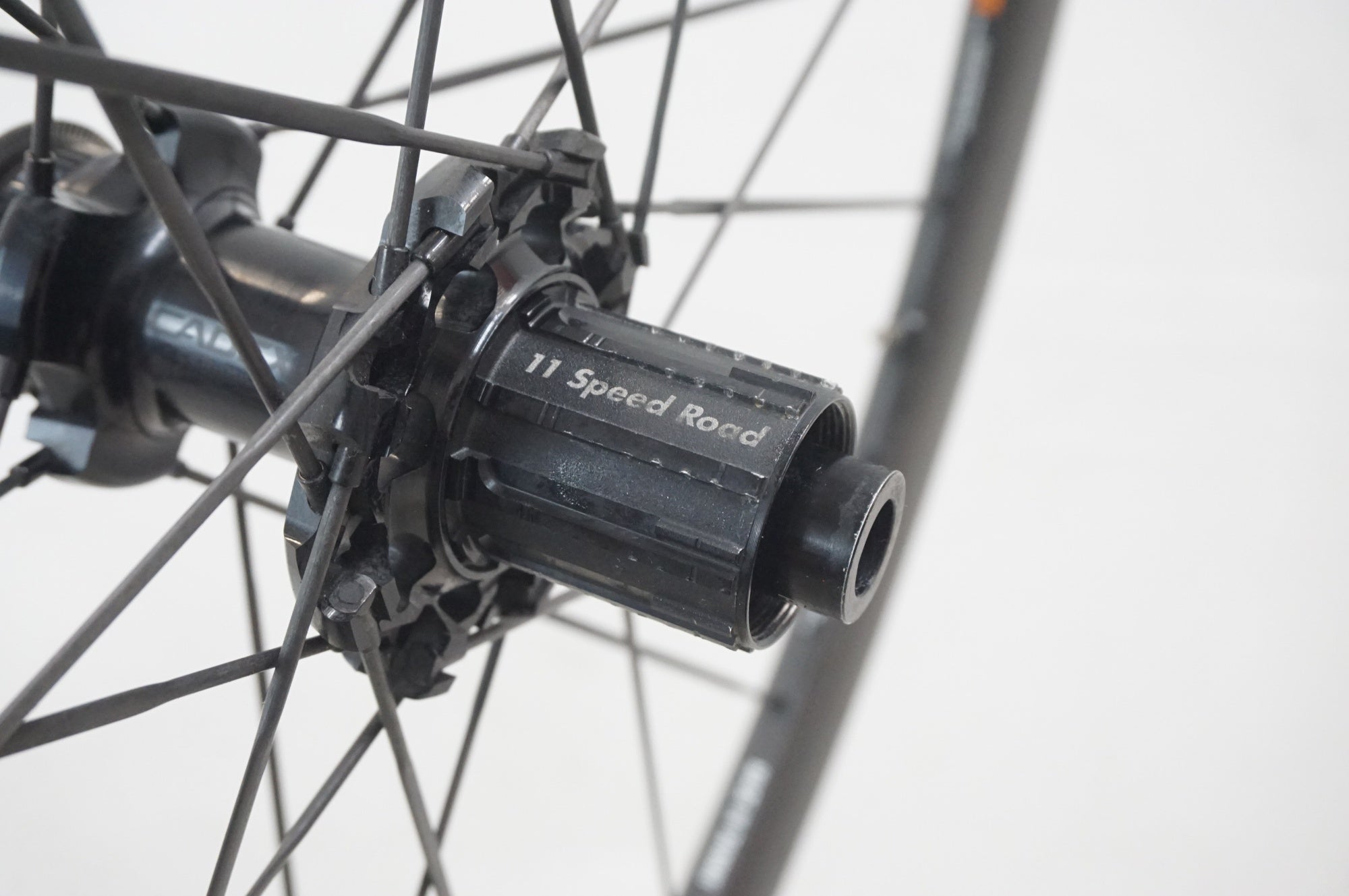 CADEX 「カデックス」 36 DISC TUBELESS シマノ11速 リアホイール