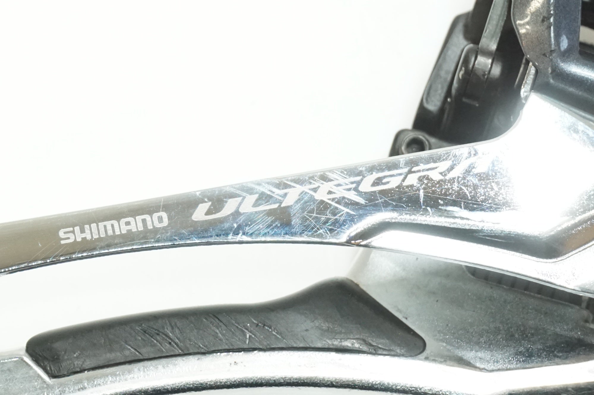 SHIMANO 「シマノ」 ULTEGRA FD-R8000 直付け 89g フロントディレイラー / 大宮店