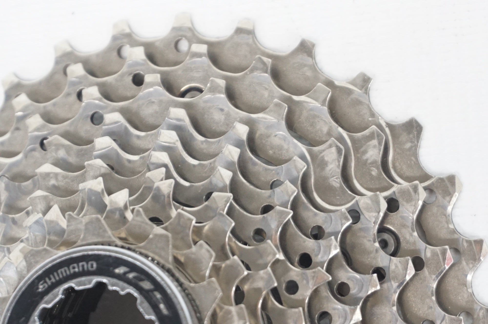 SHIMANO 「シマノ」 105 CS-R7000 11-30T スプロケット / 阪急塚口店