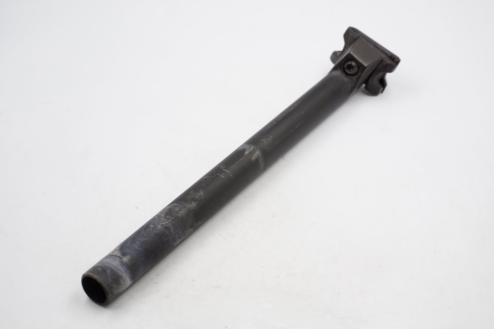 ZOOM 「ズーム」 Φ27.2 350mm シートポスト / 奈良店