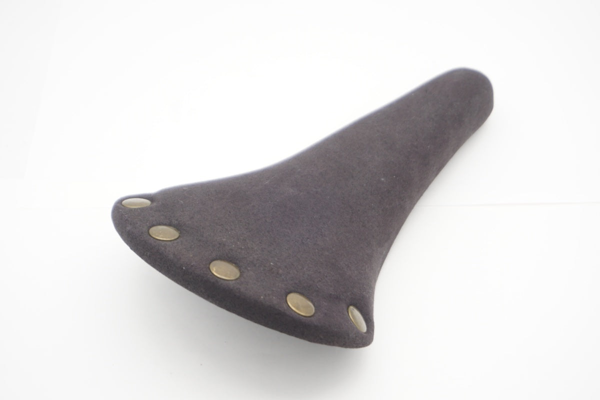 VELO 「ベロ」 サドル / 滋賀大津店