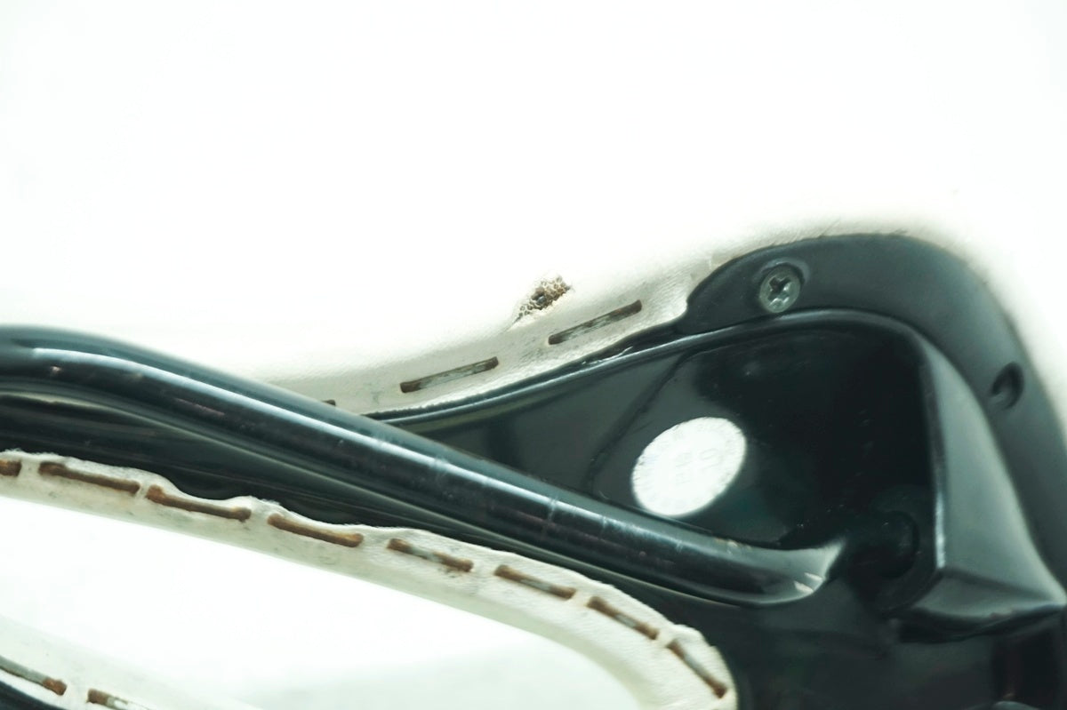 GORIX 「ゴリックス」 TOURING G100 サドル / 大阪門真店