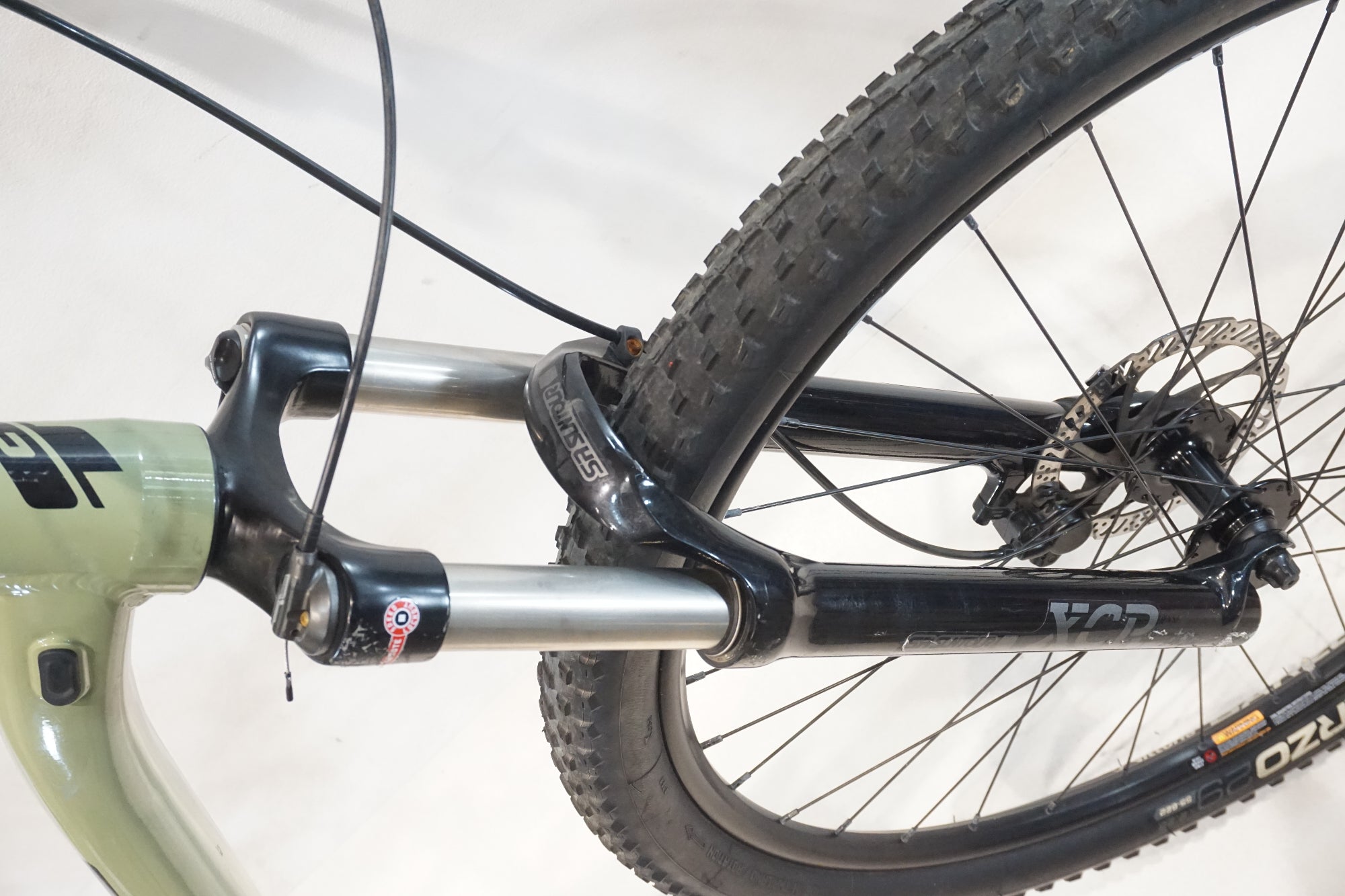 GT 「ジーティー」 AVALANCHE ELITE 2022年モデル マウンテンバイク / 横浜戸塚店