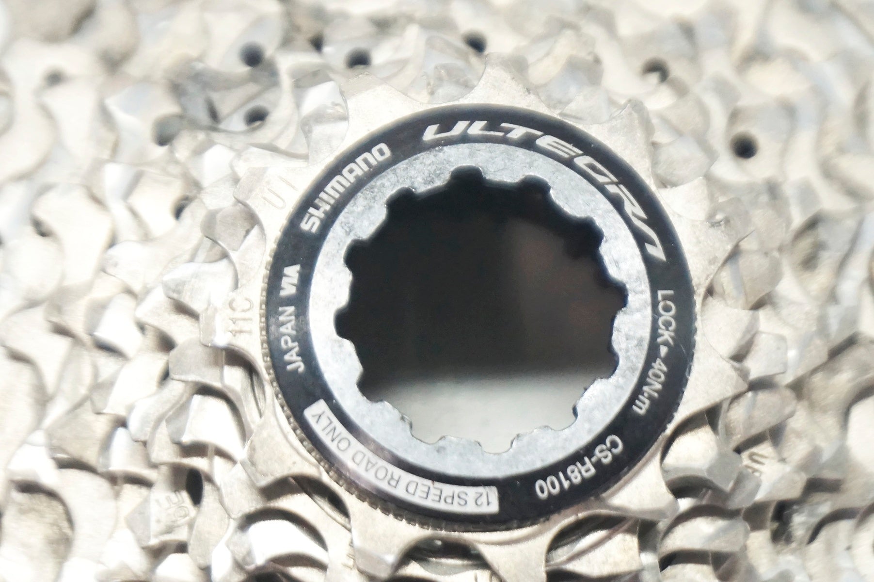 SHIMANO 「シマノ」 ULTEGRA CS-R8100 11-30T スプロケット / 大阪門真店