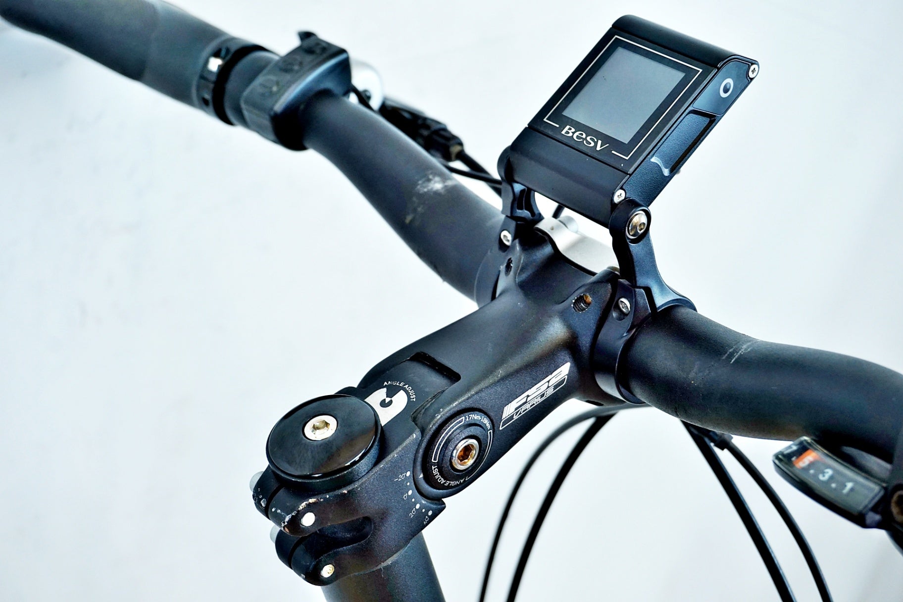 BESV 「ベスビー」 PSA1 2022年モデル 電動アシスト自転車 / 有明ガーデン店