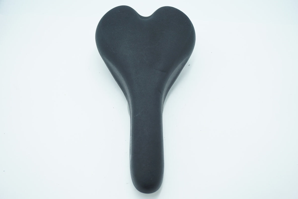 SELLE ROYAL「セラロイヤル」 WING GEL サドル/ 京都西院店