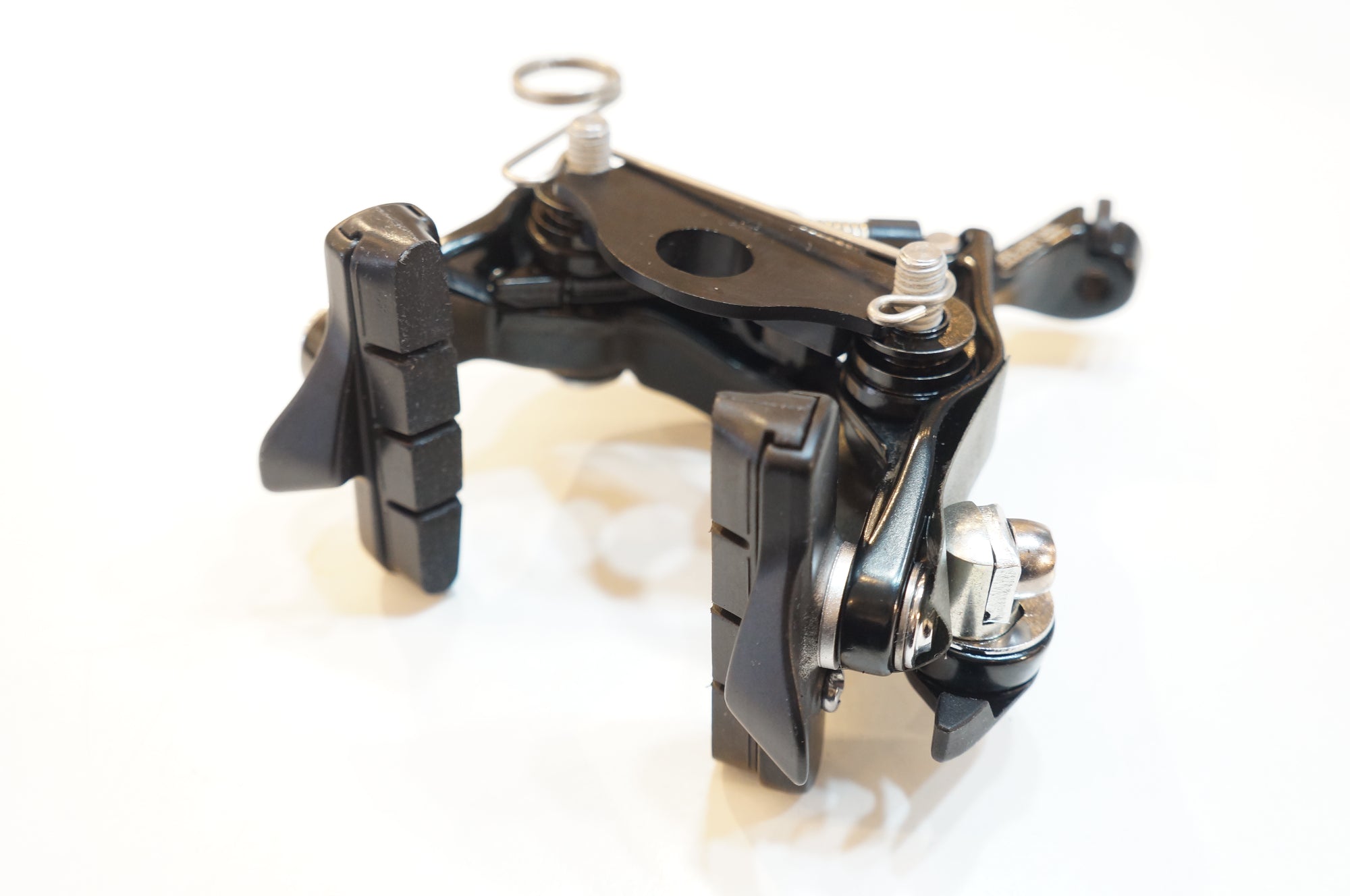 SHIMANO 「シマノ」 105 BR-5810-F ダイレクトマウントキャリパー