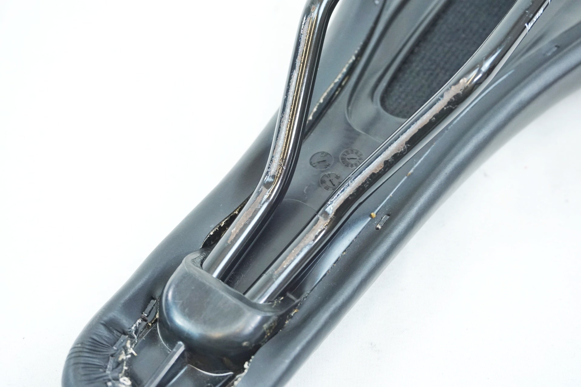 CINELLI 「チネリ」 サドル / 有明ガーデン店