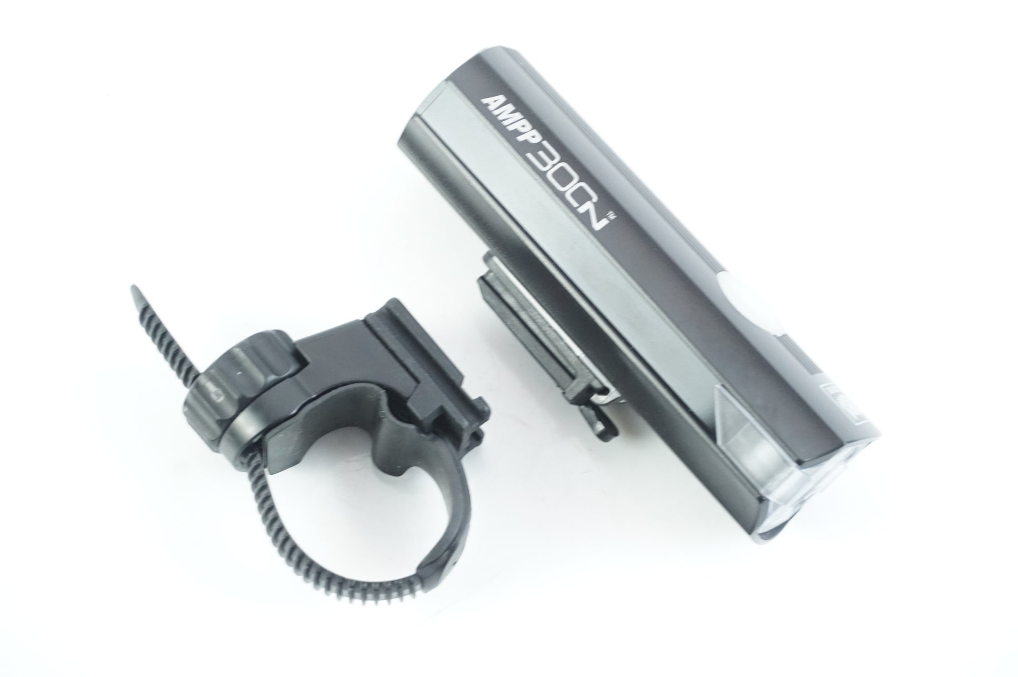 CATEYE 「キャットアイ」 AMPP300N フロントライト / 中目黒店